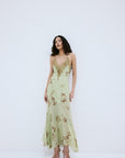 CIELO MIDAXI DRESS & CAPE IN ROSA PALO GREEN VISCOSE GEORGETTE - De La Vali