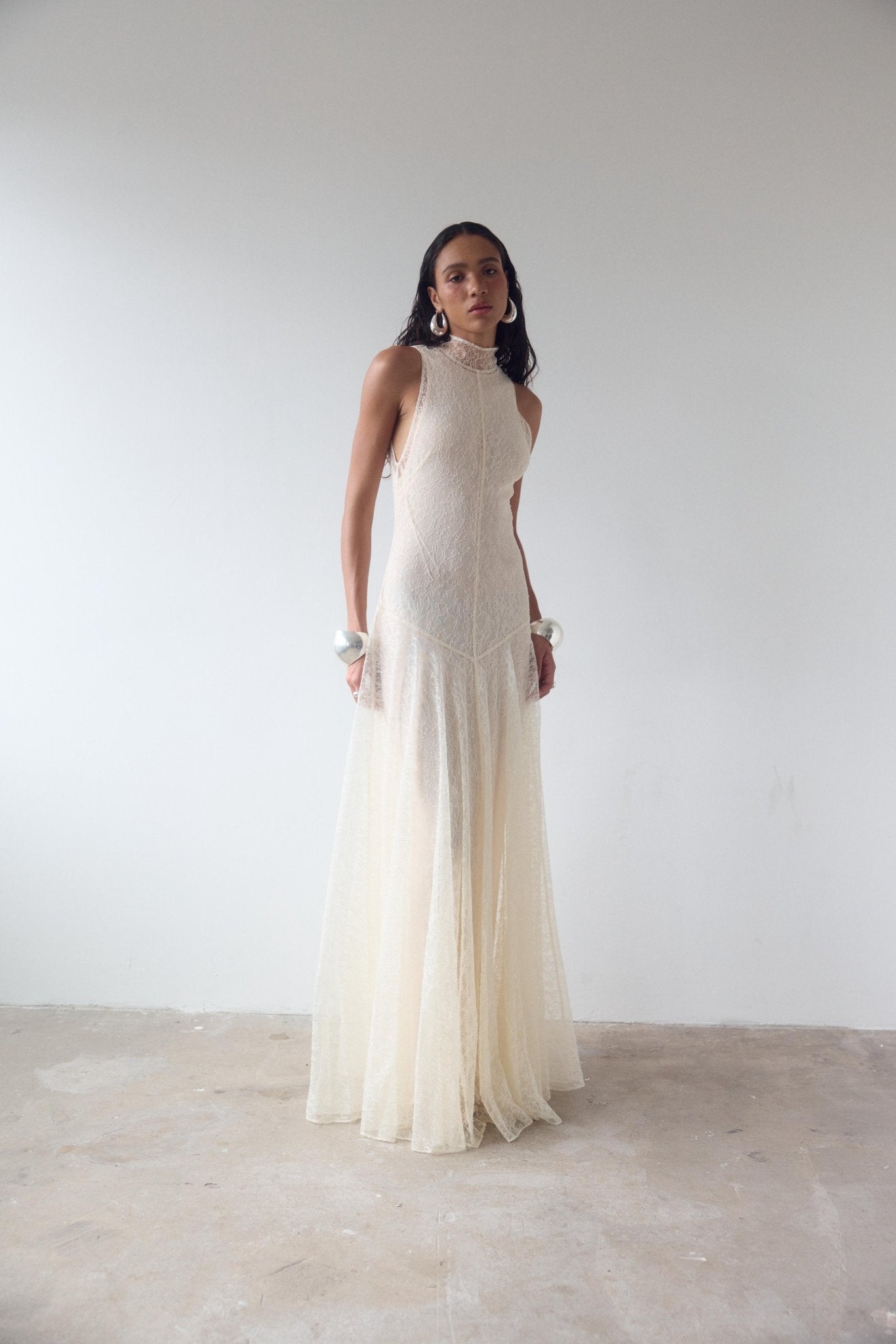 FOEHN MAXI DRESS IN CREAM LACE DE LA VALI OFFICIAL FOEHN MAXI DRESS IN CREAM LACE DE LA VALI OFFICIAL