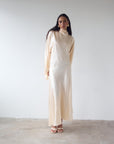 BAYAMO LONG DRESS IN CREAM SILK SATIN - De La Vali
