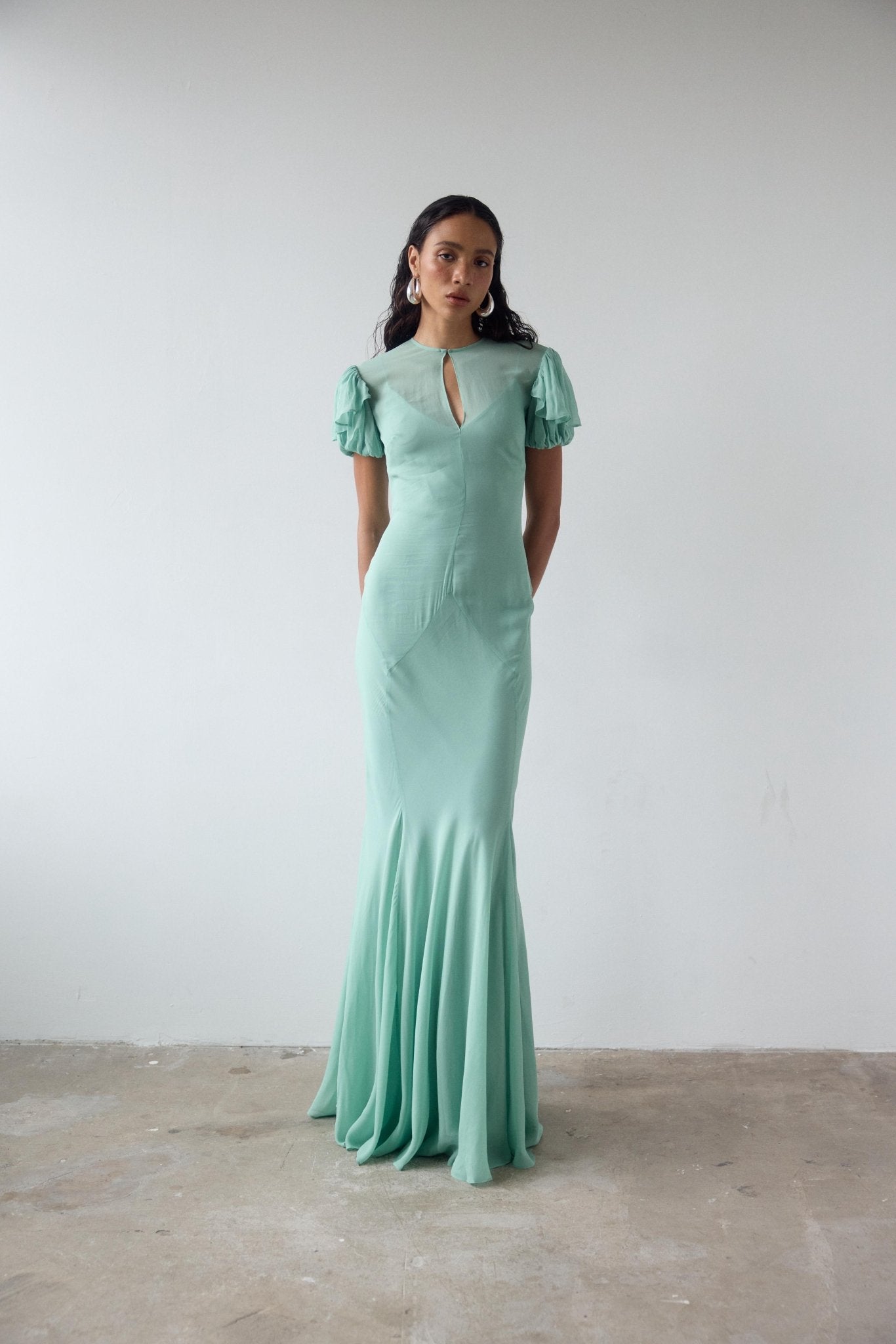 SUMATRA MAXI DRESS IN SEA GREEN GEORGETTE DE LA VALI OFFICIAL SUMATRA MAXI DRESS IN SEA GREEN GEORGETTE DE LA VALI OFFICIAL