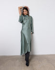 BAYAMO LONG DRESS IN SEA SILK SATIN - De La Vali