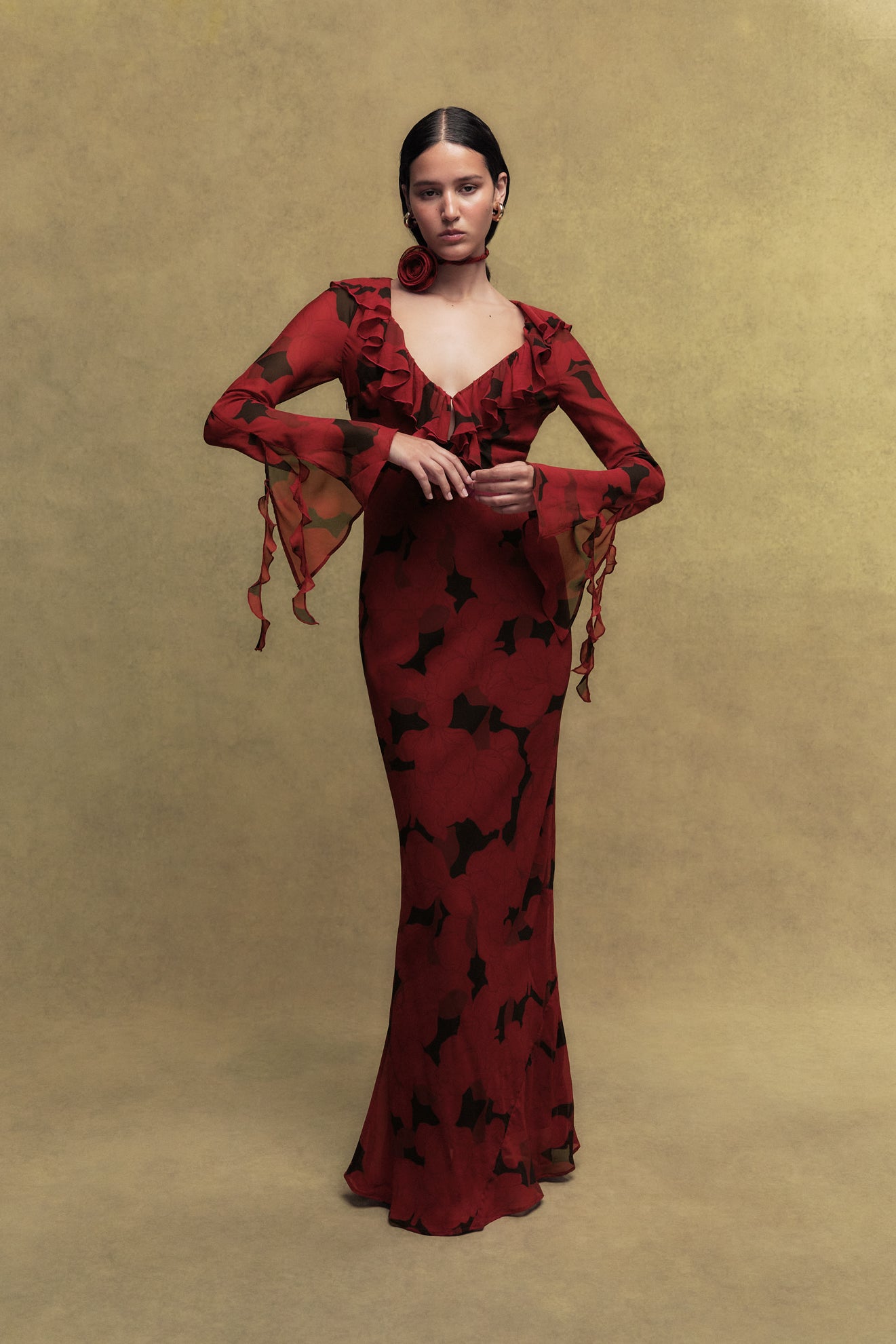 BISCOTTI SILK CHIFFON LONG DRESS IN SCARLET MAGNOLIA PRINT DE LA VALI OFFICIAL BISCOTTI SILK CHIFFON LONG DRESS IN SCARLET MAGNOLIA PRINT DE LA VALI OFFICIAL