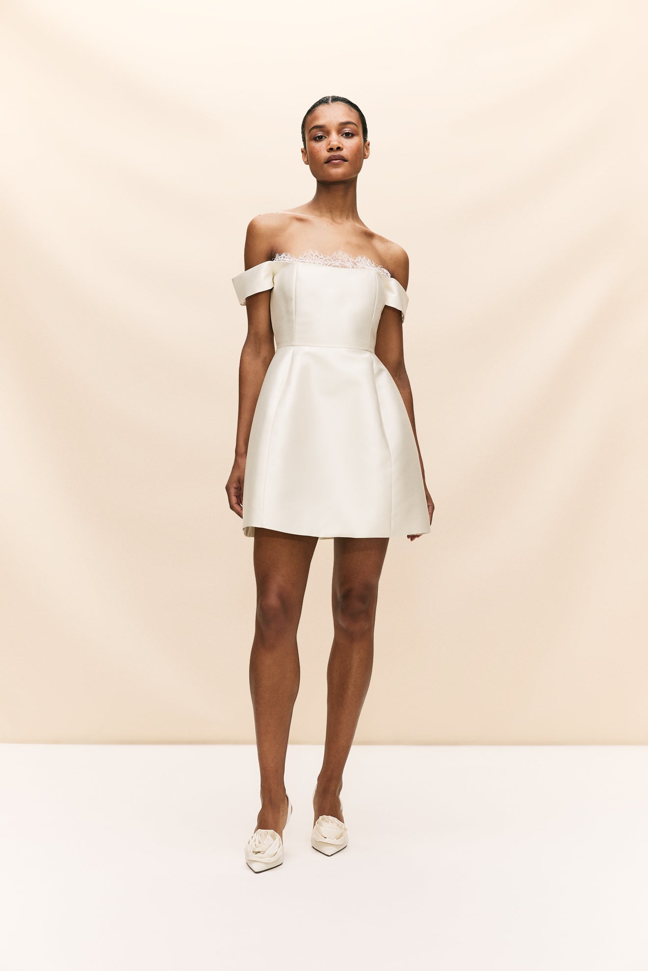IDAIRA MINI DRESS IN IVORY TWILL – DE LA VALI OFFICIAL