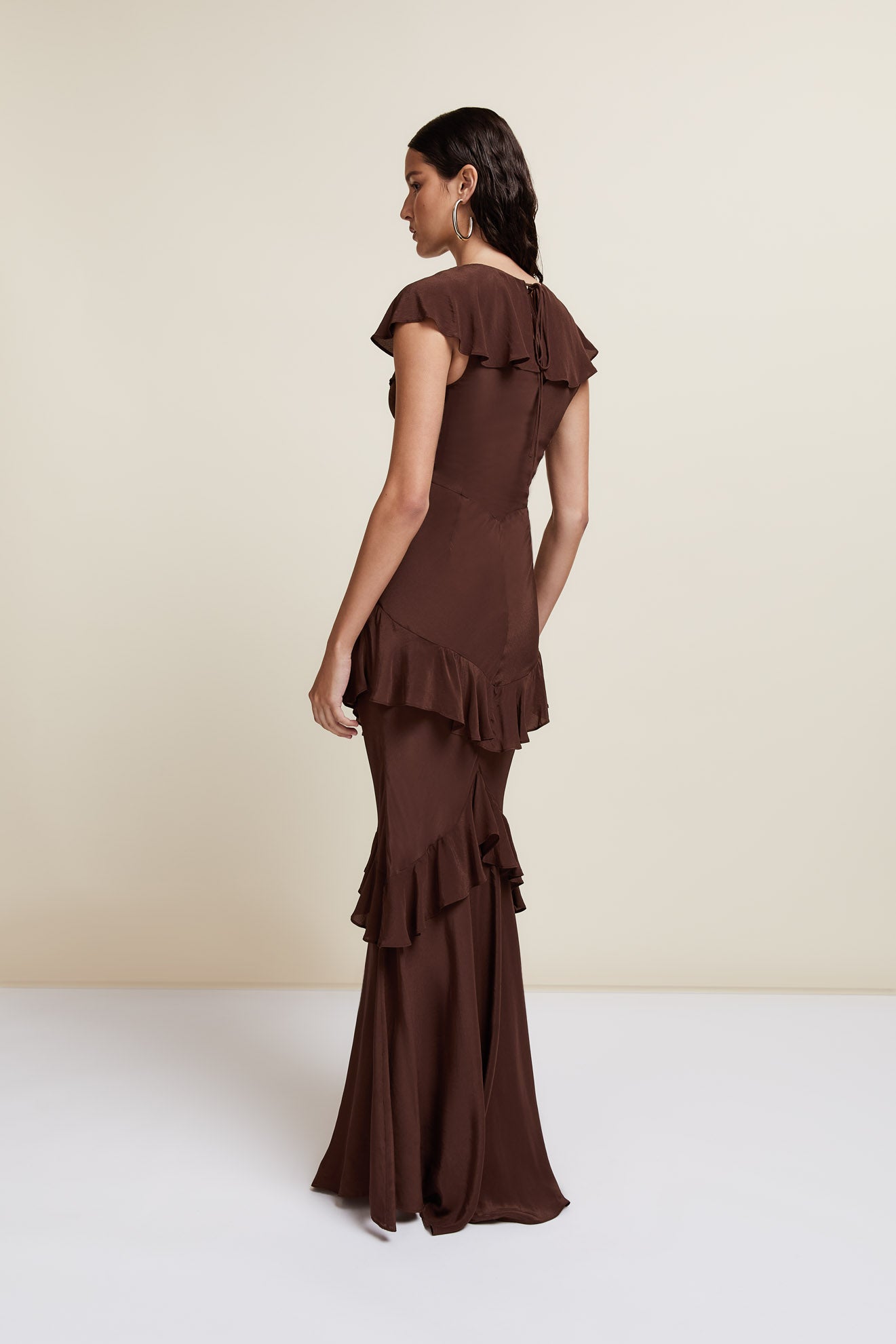 SPHINX MAXI DRESS IN CHOCOLATE BROWN CREPE DE CHINE – DE LA VALI