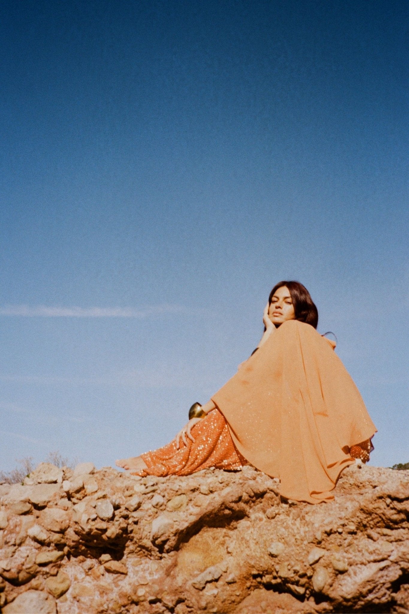 PALMA SKIRT IN ORANGE BEADED MESH - De La Vali