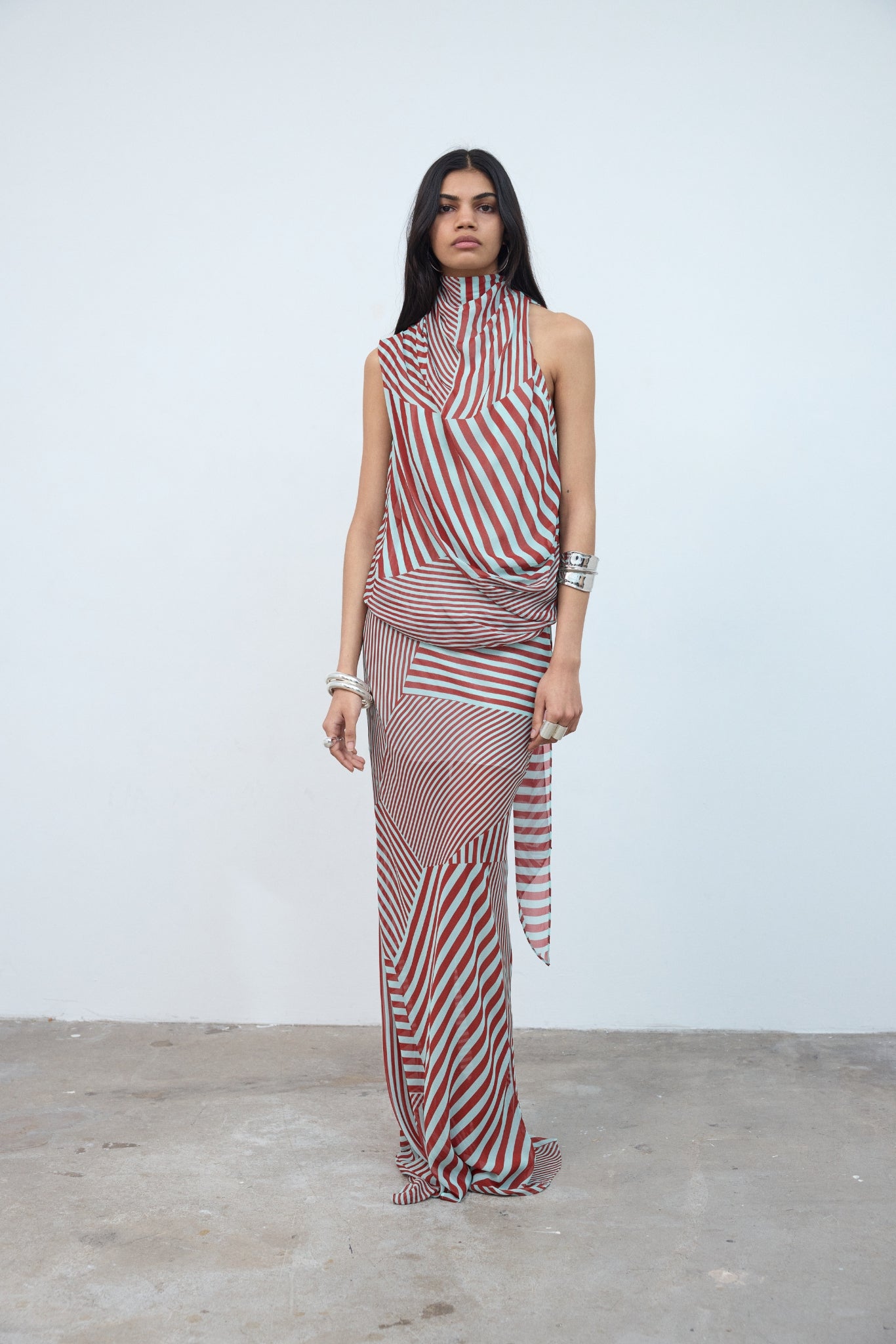 MENORCA TOP IN MAROON & TURQUOISE VISCOSE GEORGETTE - De La Vali