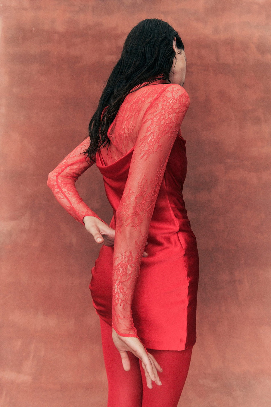 CROISSANT MINI DRESS IN RED SILK SATIN AND LACE