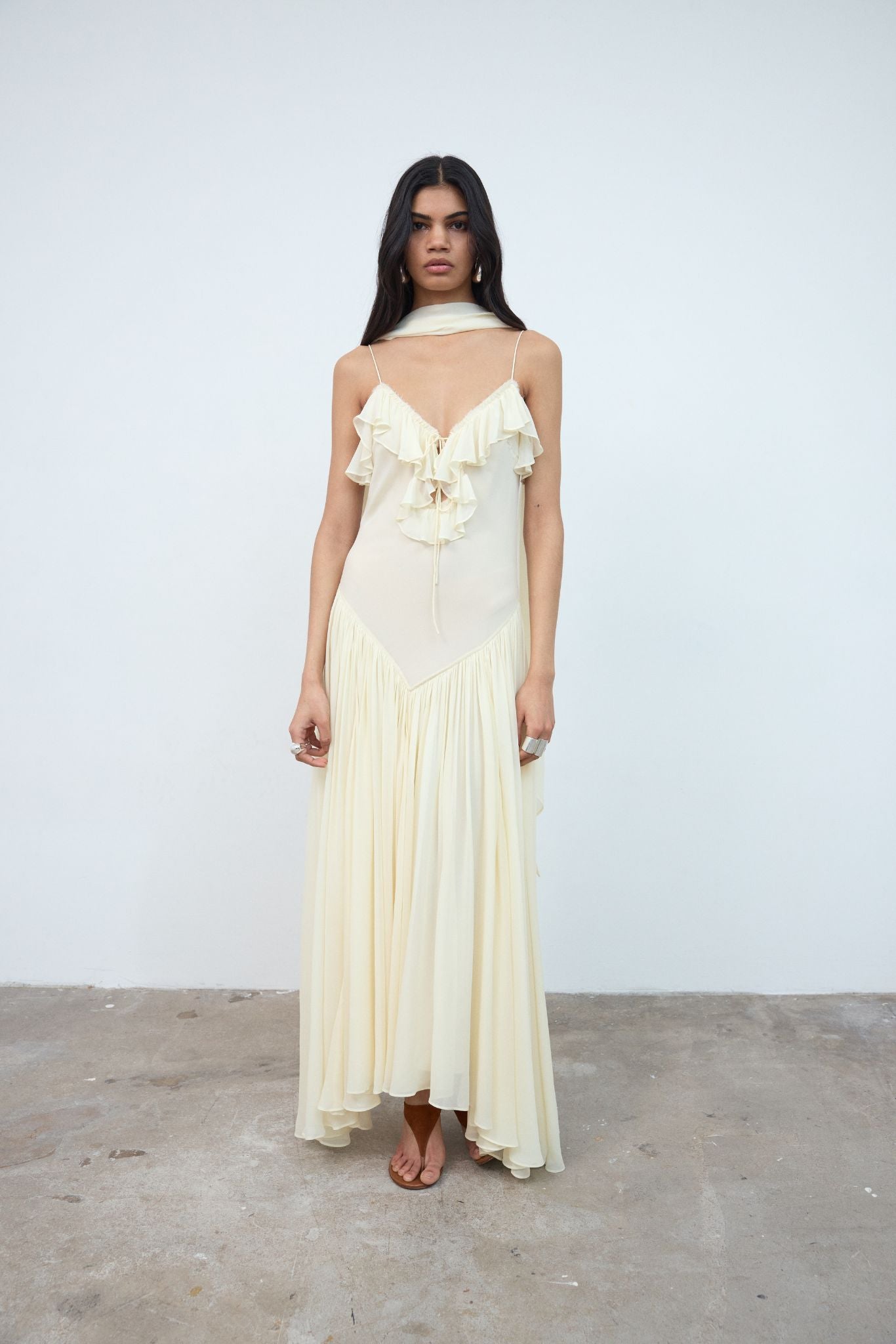 HARMATTAN MIDI DRESS IN CREAM GEORGETTE - De La Vali