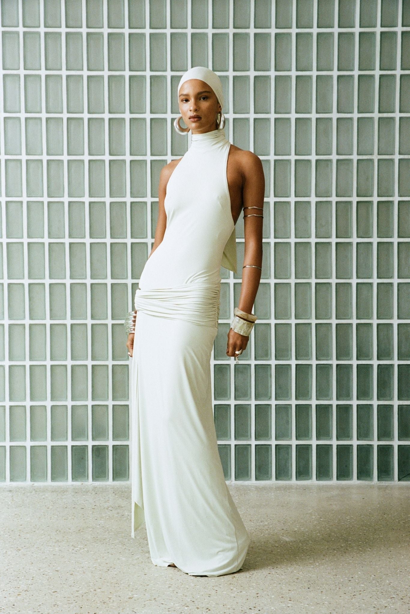 AIDANA MAXI DRESS IN CREAM SPANDEX JERSEY - De La Vali