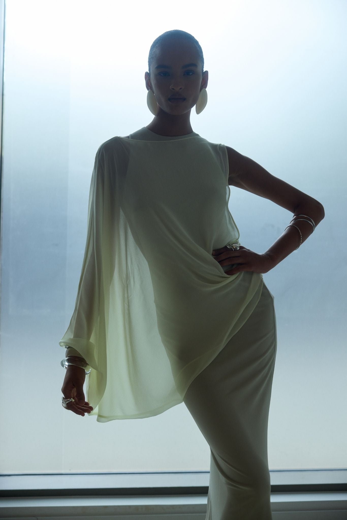 MAHA TOP IN CREAM GEORGETTE - De La Vali