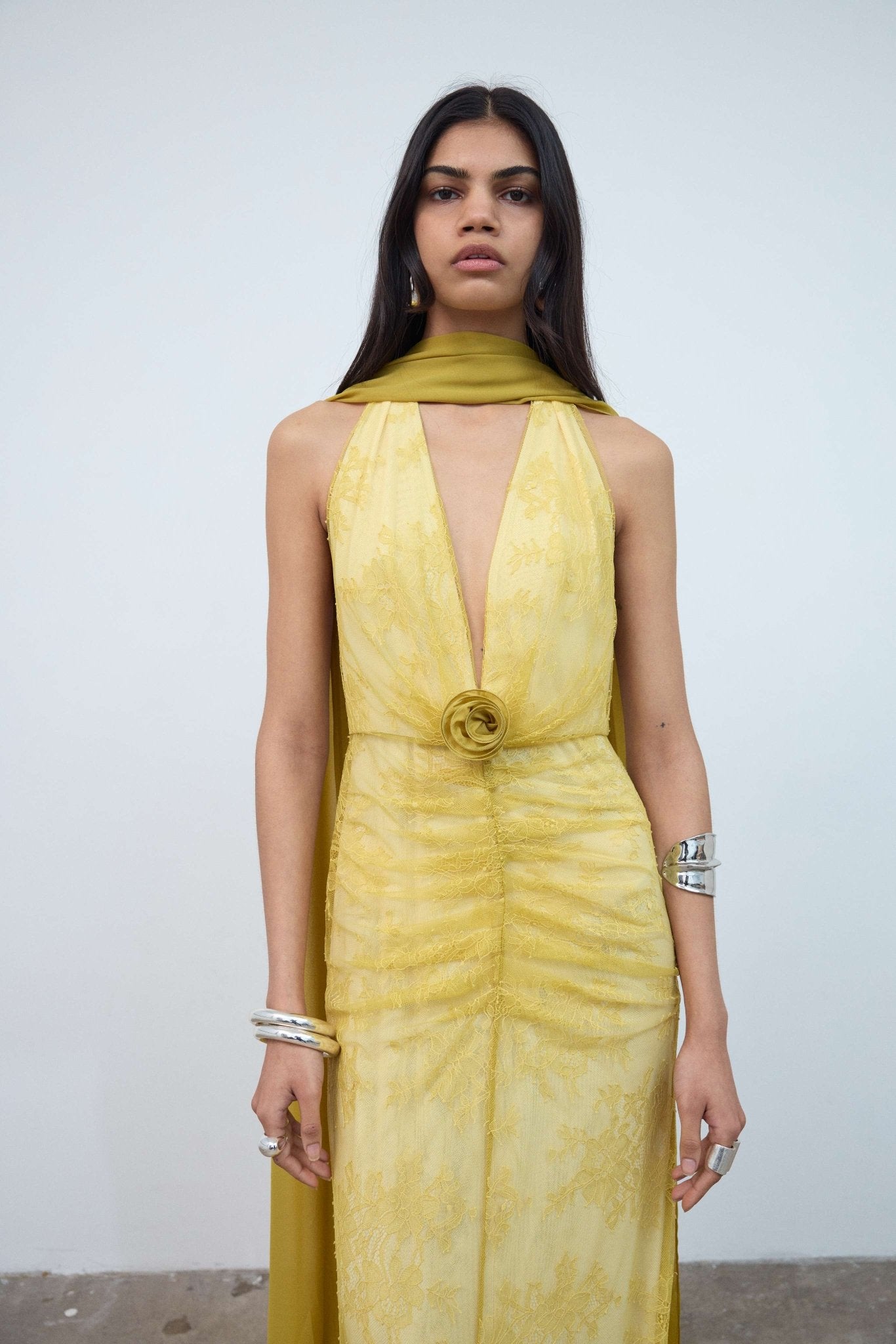 AMORA MAXI DRESS IN YELLOW LACE TULLE - De La Vali