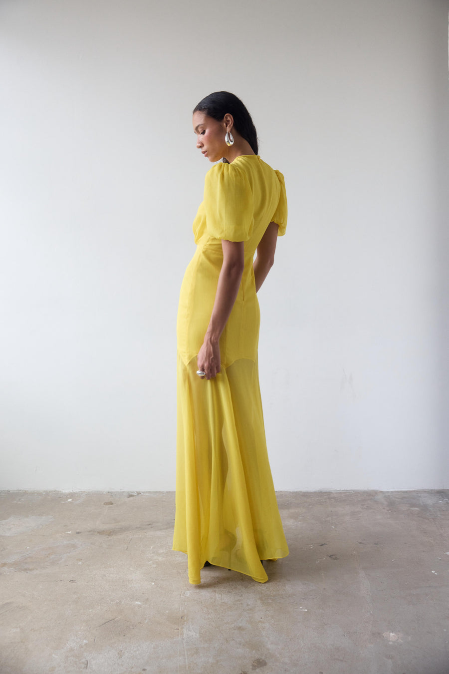 AGUA MAXI DRESS IN YELLOW CRINKLE CHIFFON