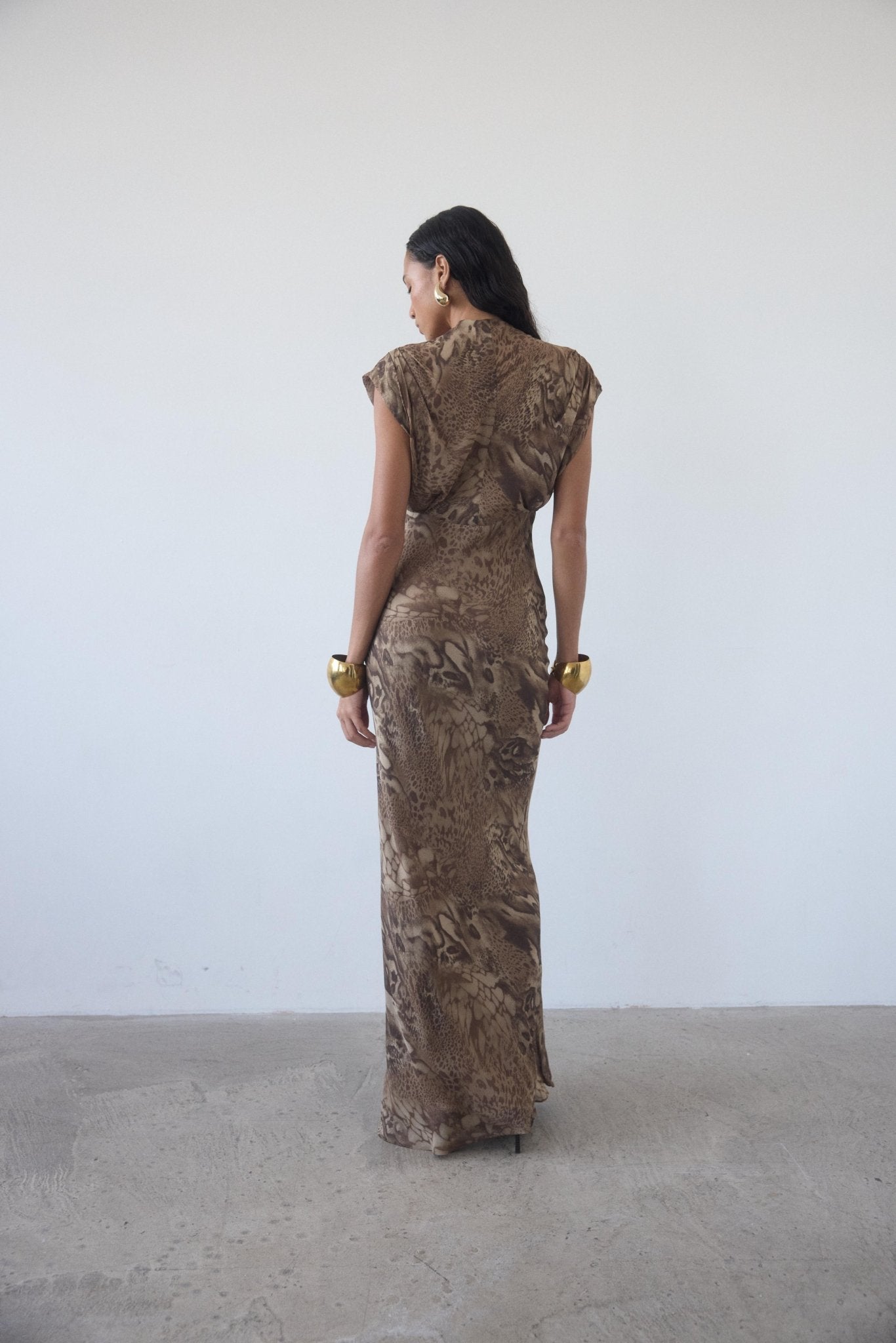 CERES MAXI DRESS IN GUEPARDO GEORGETTE CHIFFON - De La Vali