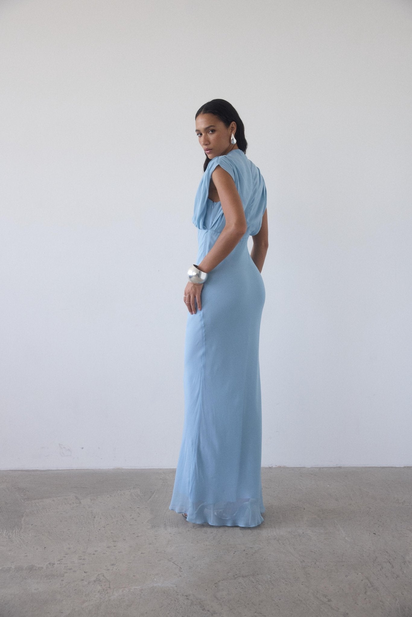 CERES MAXI DRESS IN SKY GEORGETTE CHIFFON - De La Vali