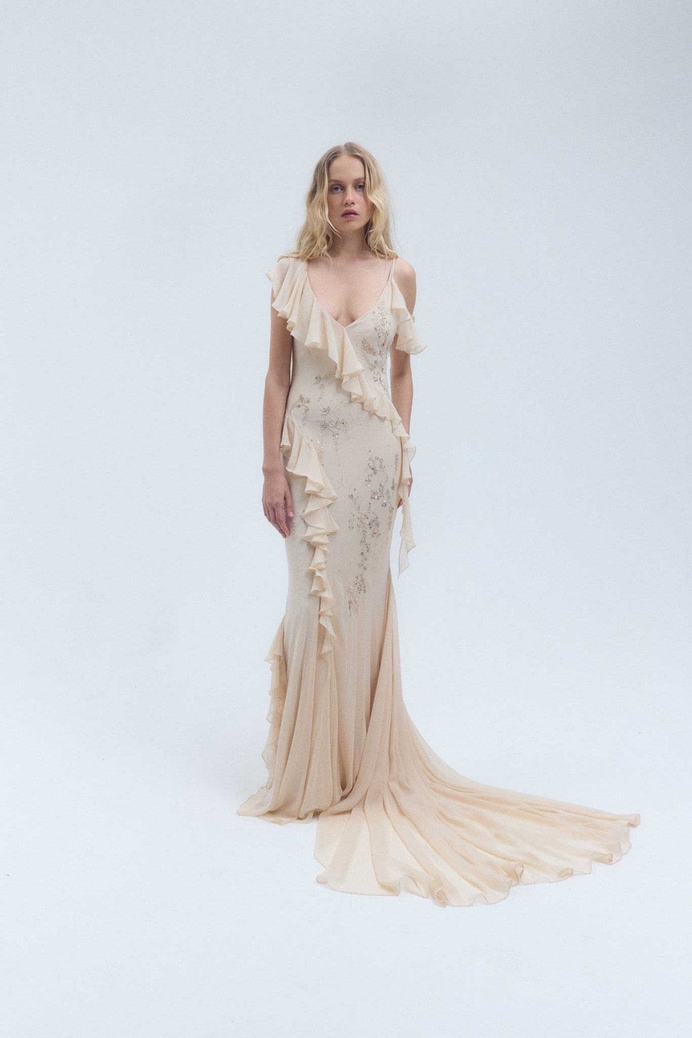 OPHELIA MAXI DRES IN ANTIQUE VISCOSE GEORGETTE - De La Vali