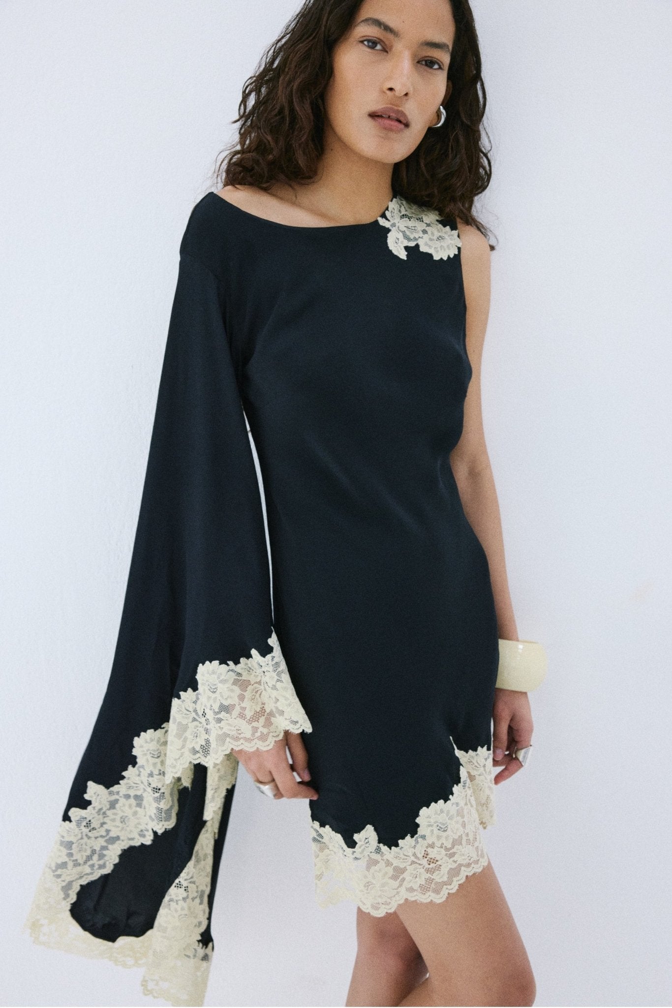 VETA MINI DRESS IN BLACK CREPE DE CHINE - De La Vali