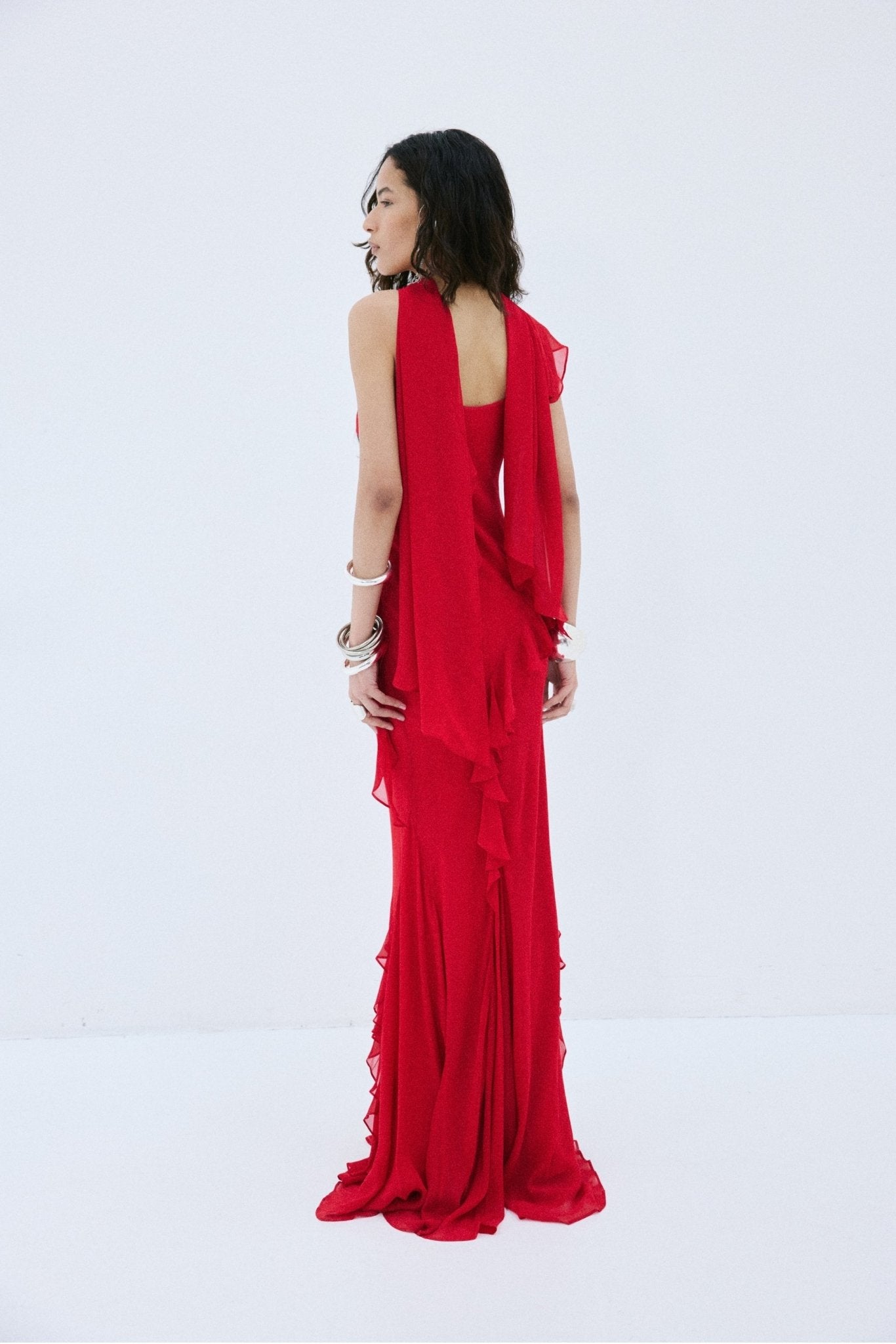 MAYARA MAXI DRESS IN RUBY RED VISCOSE GEORGETTE - De La Vali