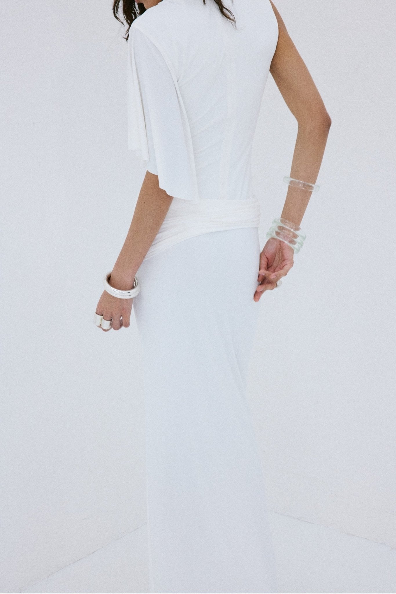 TITAN MAXI DRESS IN IVORY SPANDEX JERSEY - De La Vali