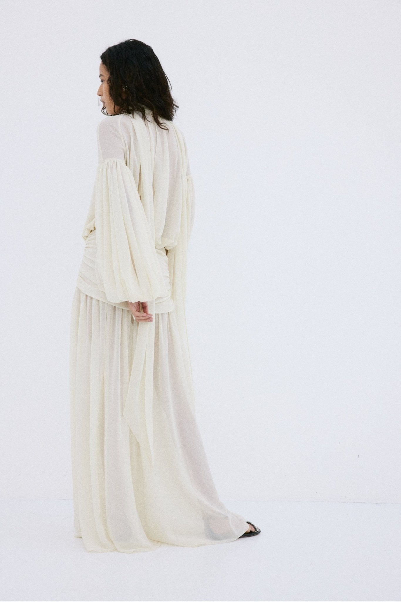 SOLANA TOP IN CREAM POLY CHIFFON - De La Vali