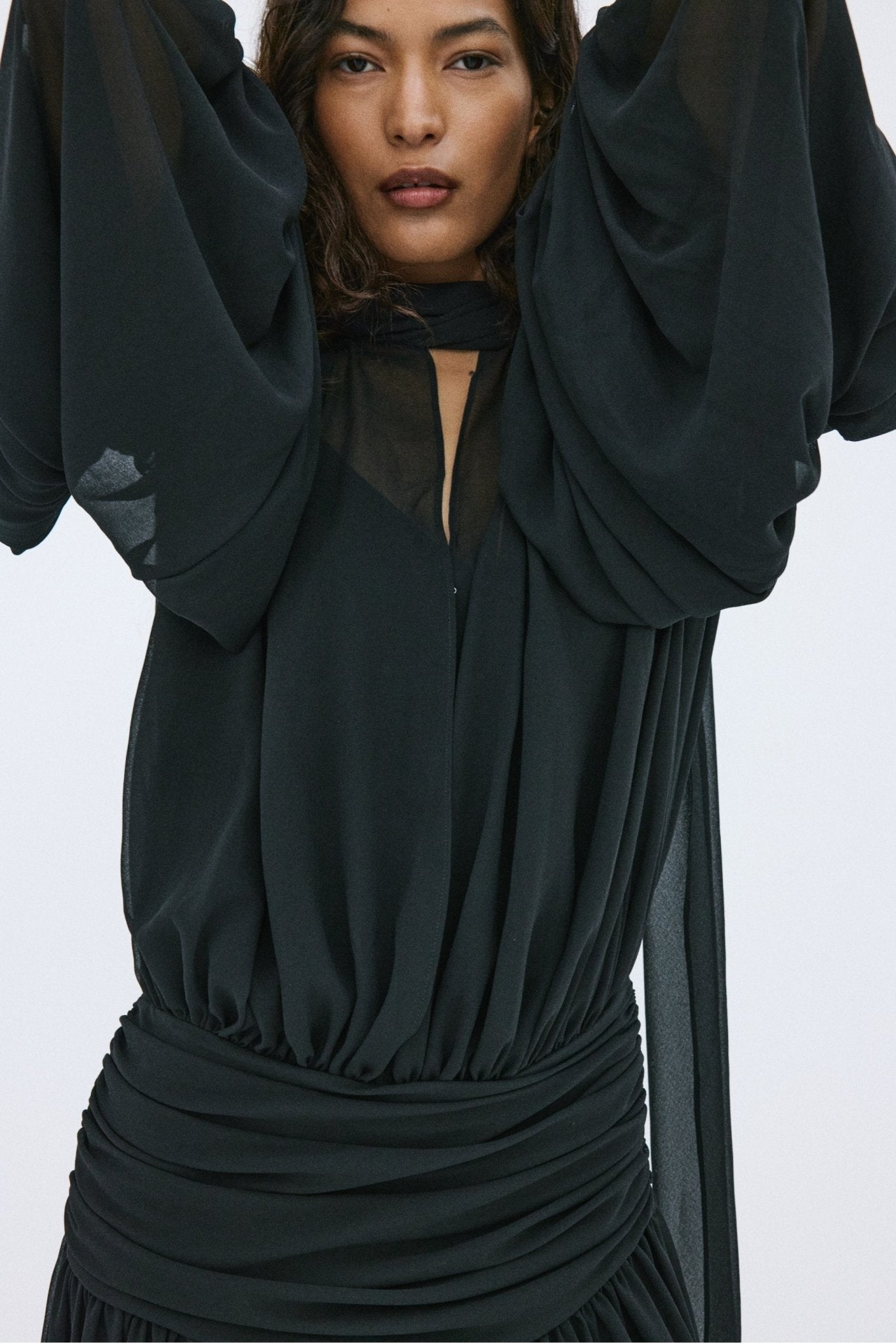 SOLANA MAXI DRESS IN BLACK POLY CHIFFON - De La Vali
