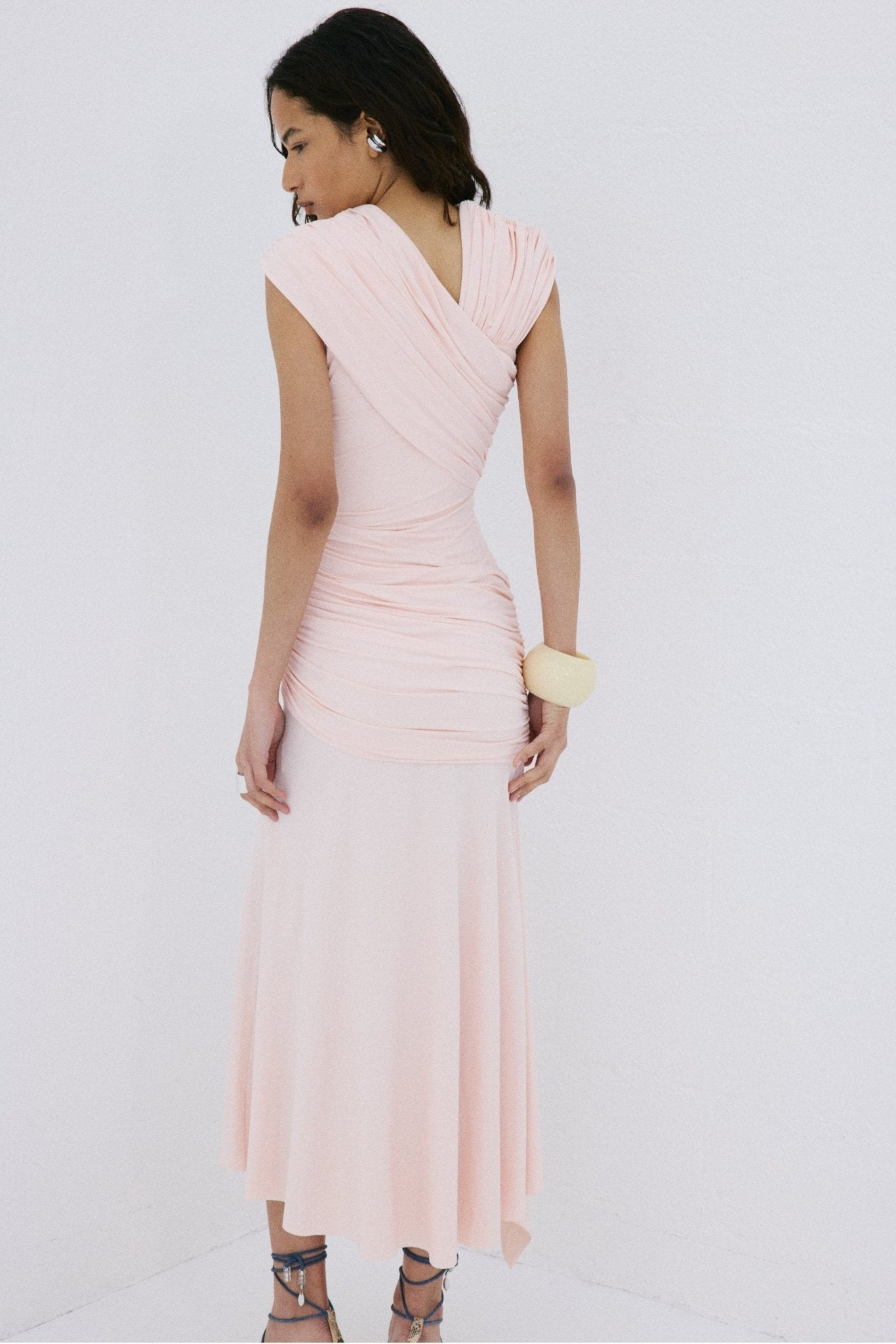 HELA MIDI DRESS IN BABY PINK SPANDEX JERSEY - De La Vali