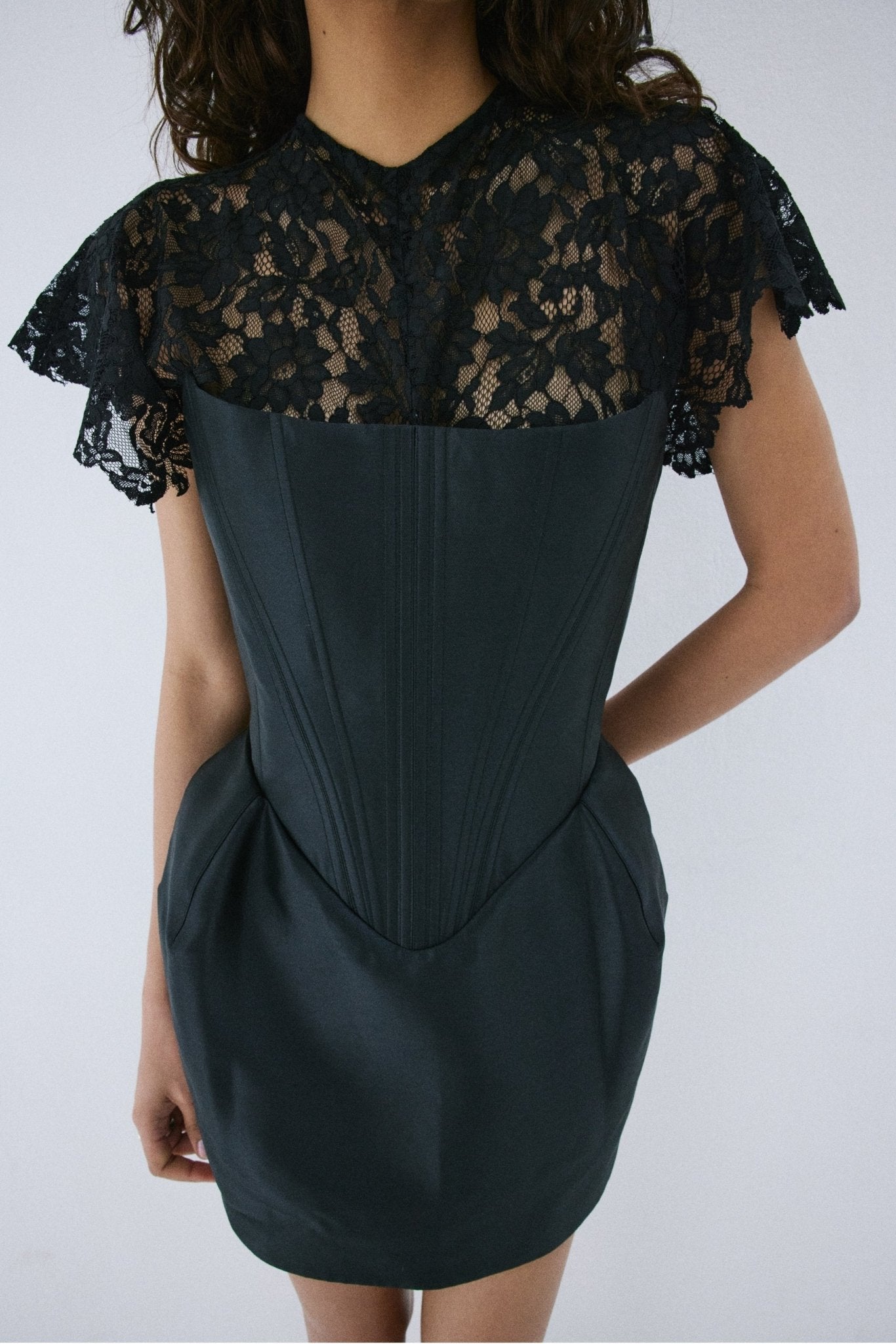 CATALINA MINI DRESS IN BLACK TWILL - De La Vali