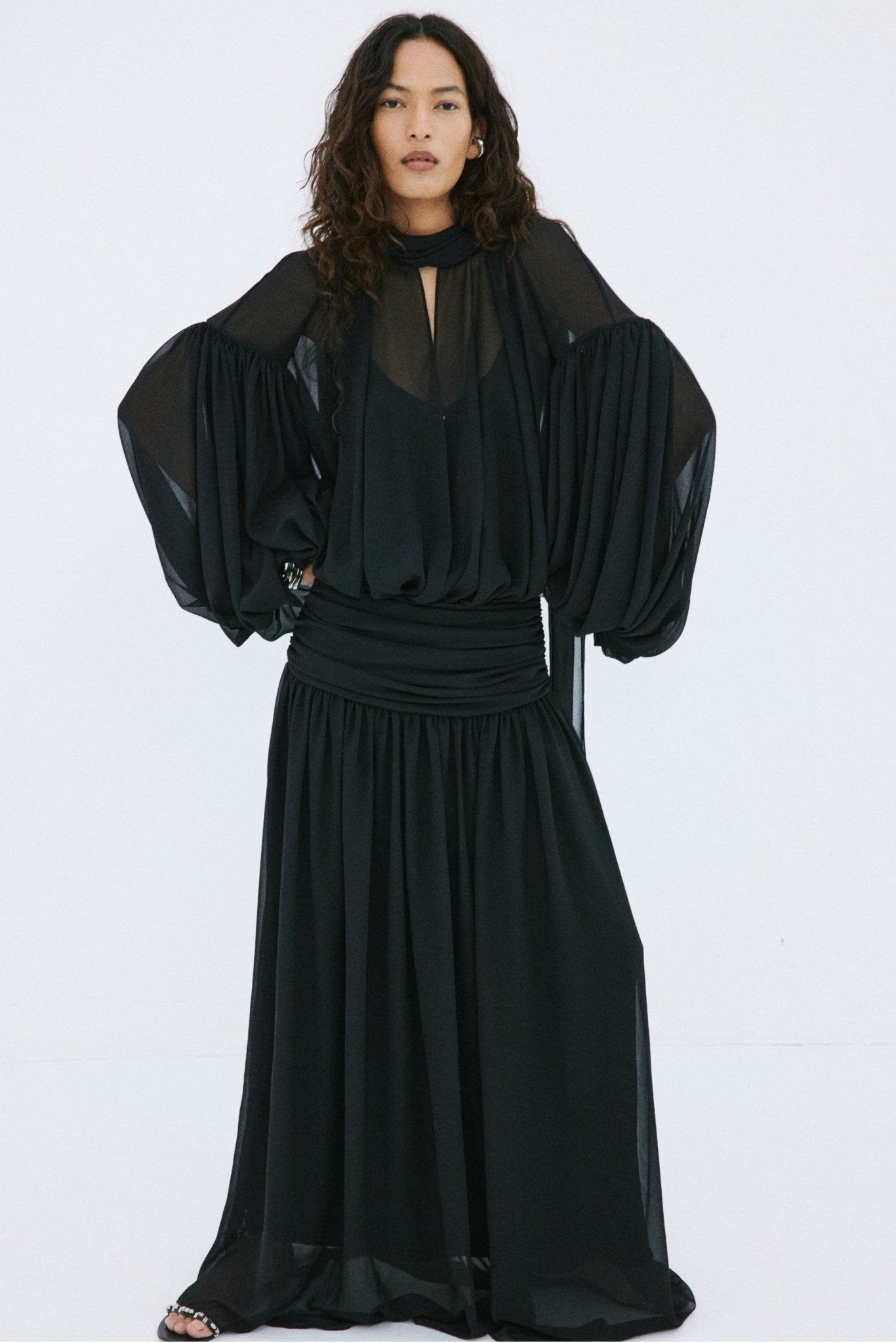 SOLANA MAXI DRESS IN BLACK POLY CHIFFON - De La Vali