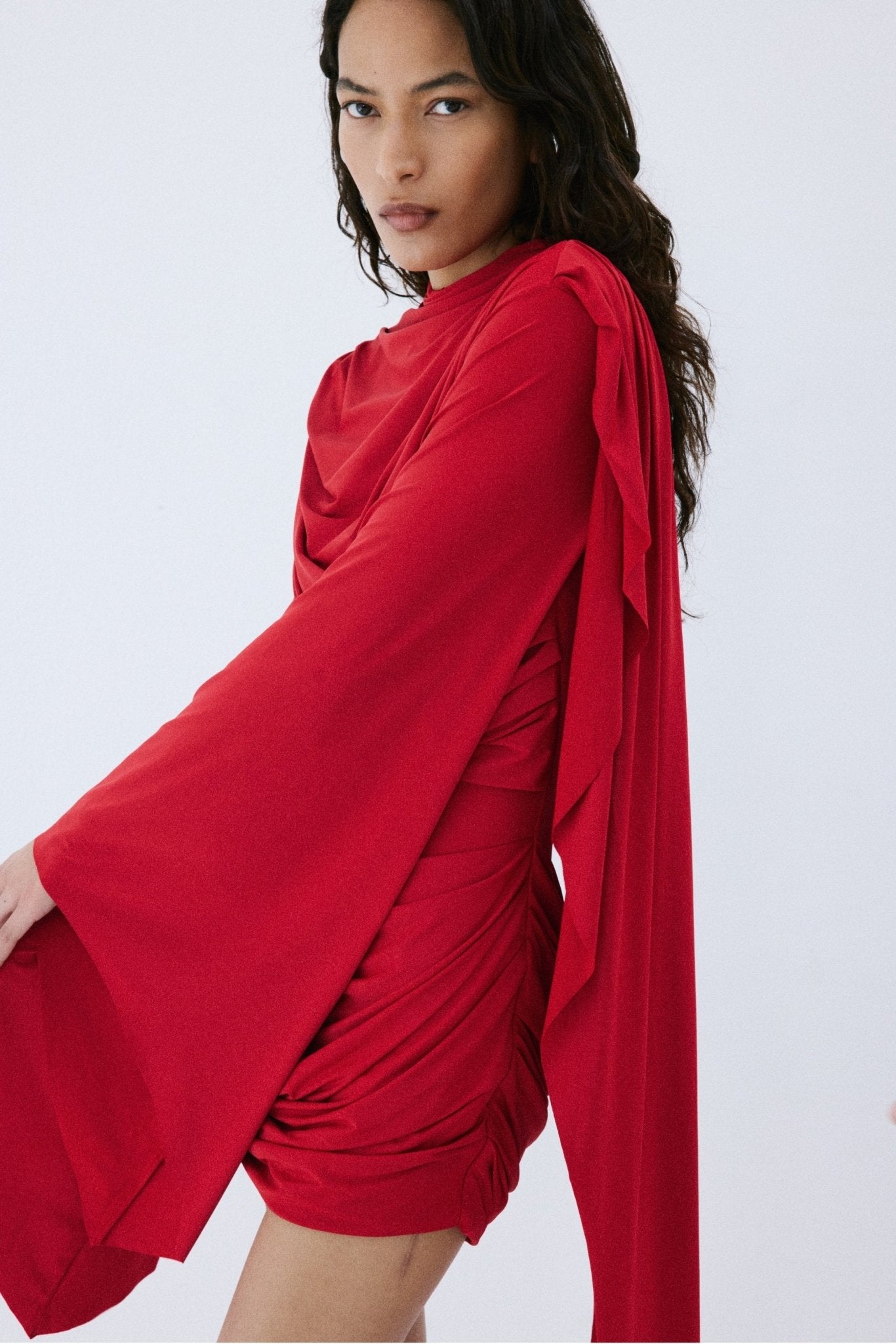 PERISA MINI DRESS IN RUBY RED SPANDEX JERSEY - De La Vali