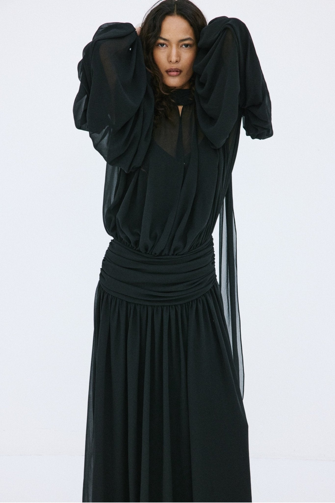 SOLANA MAXI DRESS IN BLACK POLY CHIFFON - De La Vali