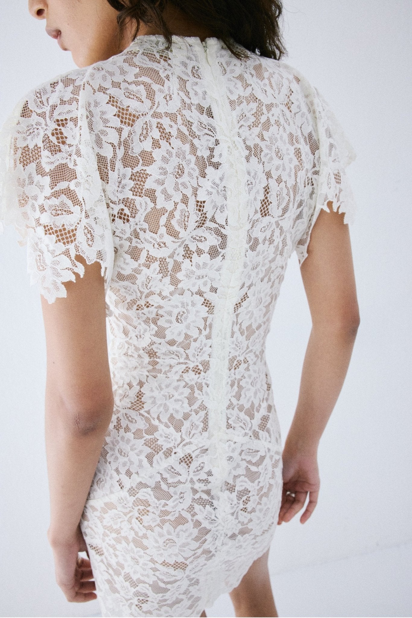 LAIA MINI DRESS IN IVORY NYLON LACE - De La Vali