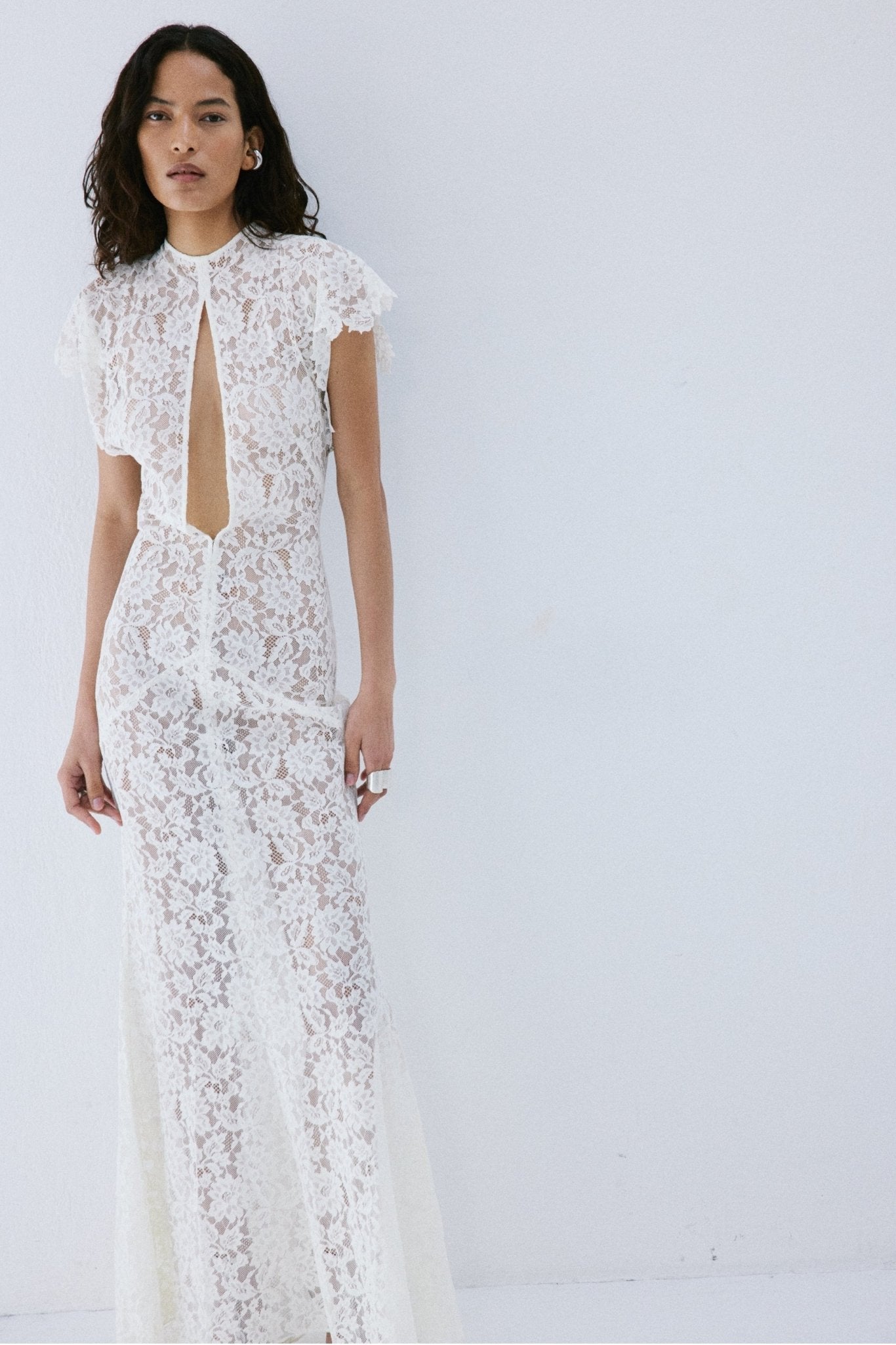 LAIA MAXI DRESS IN IVORY NYLON LACE - De La Vali