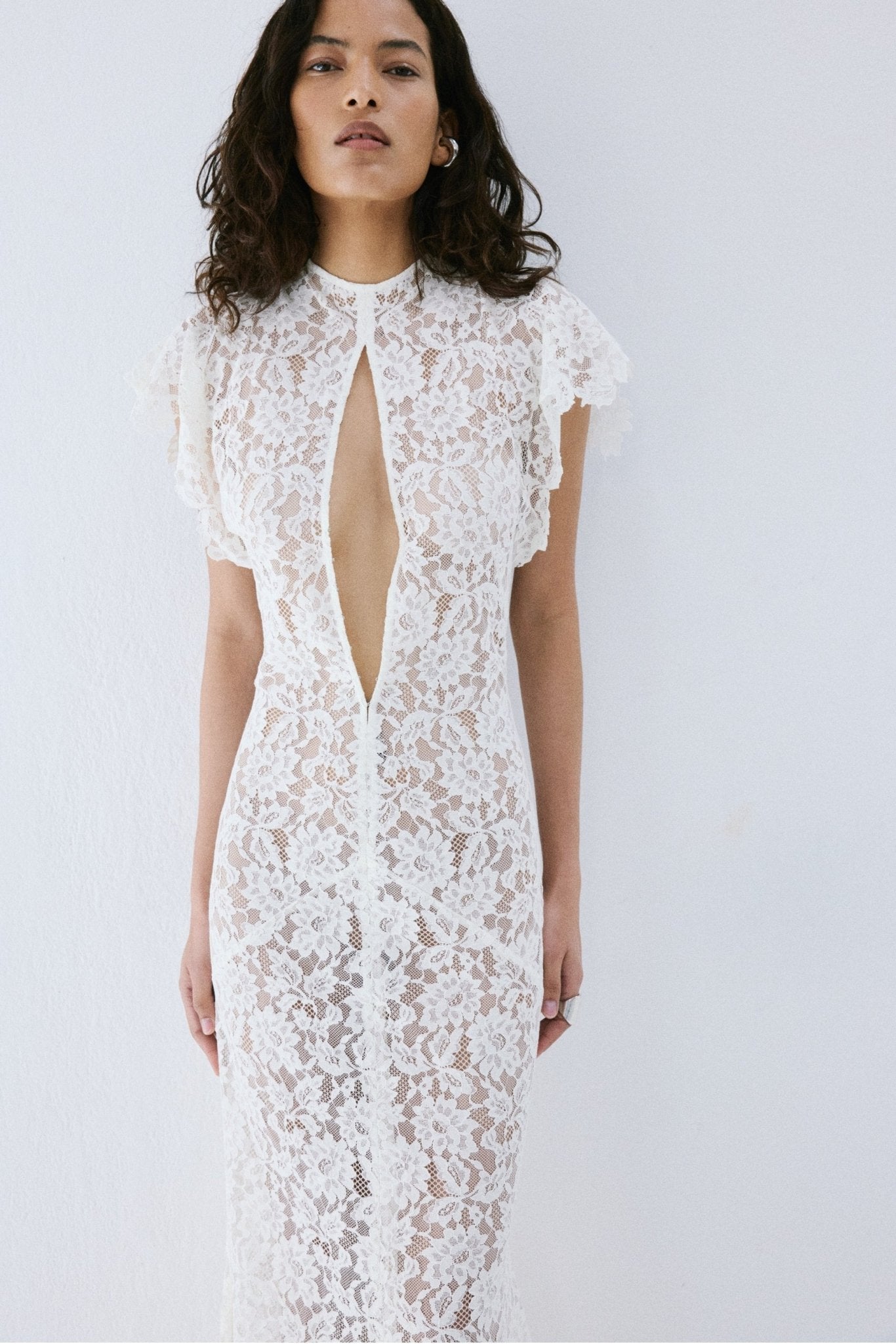 LAIA MAXI DRESS IN IVORY NYLON LACE - De La Vali