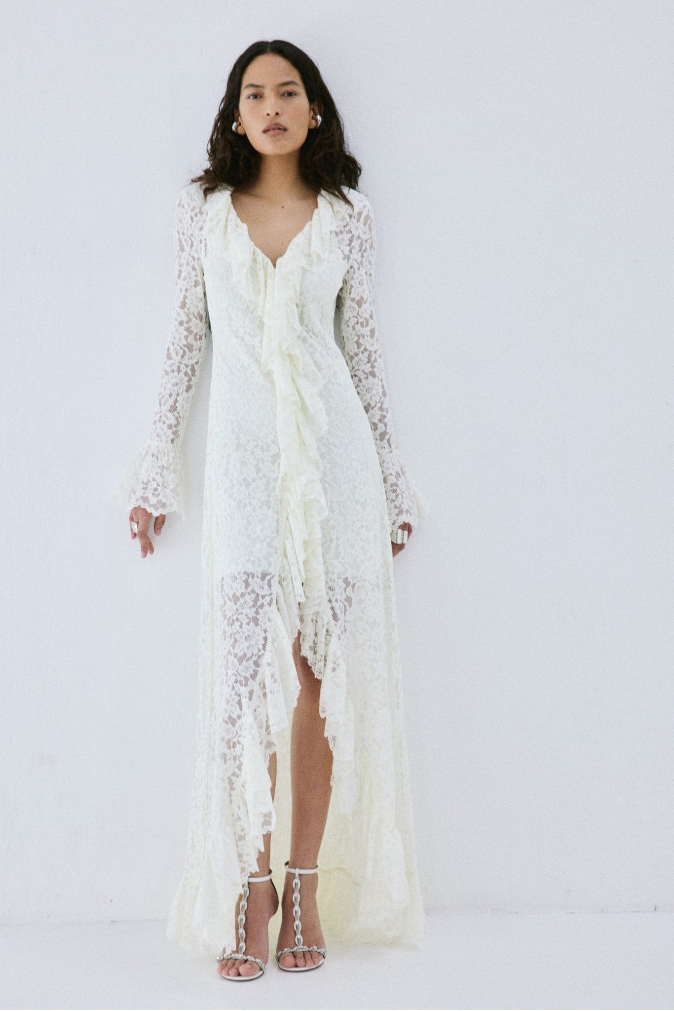 Bridal Dresses | Modern Wedding Dresses | De La Vali DE LA VALI OFFICIAL Bridal Dresses | Modern Wedding Dresses | De La Vali DE LA VALI OFFICIAL
