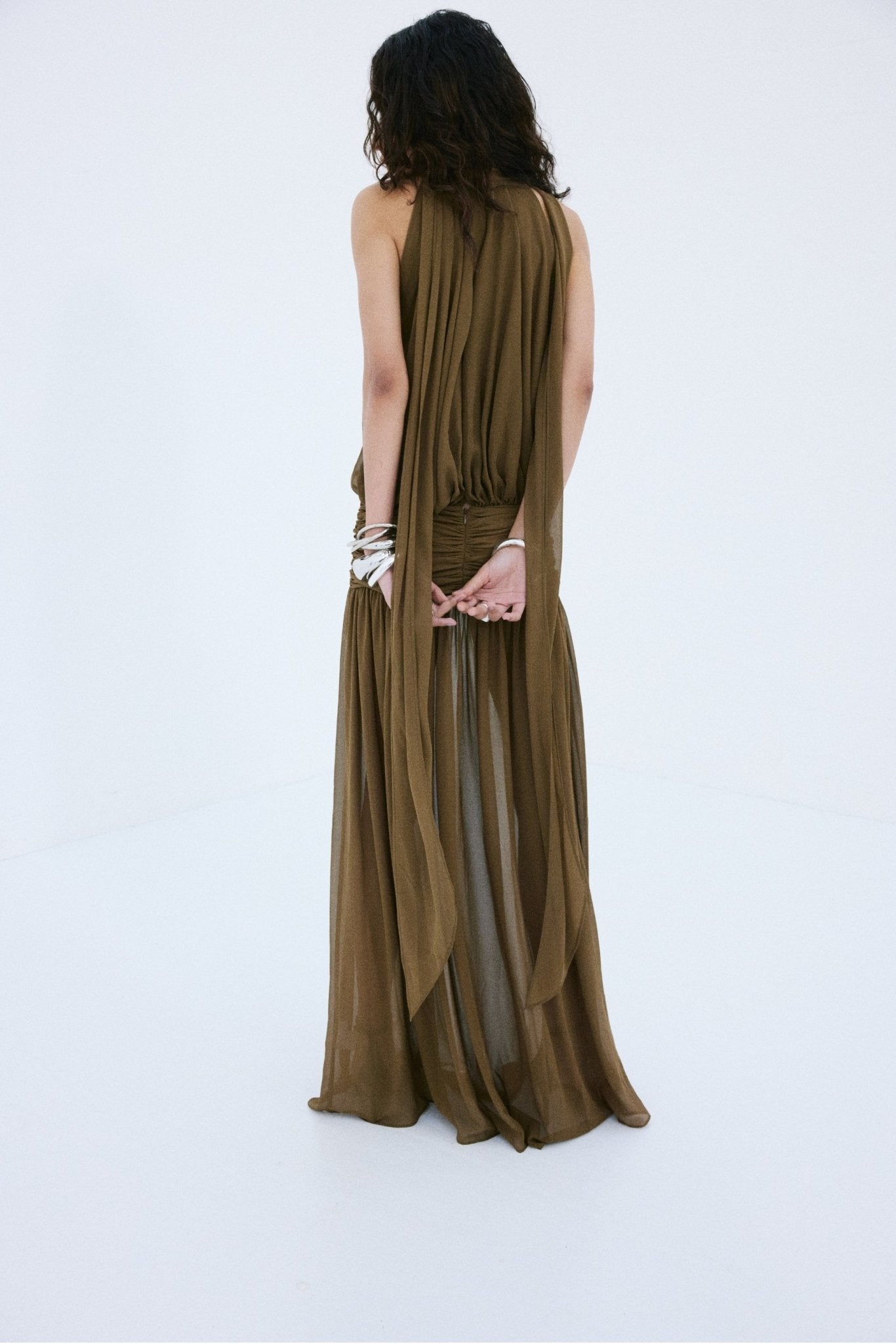 CRUZ MAXI DRESS IN TAUPE POLY CHIFFON - De La Vali