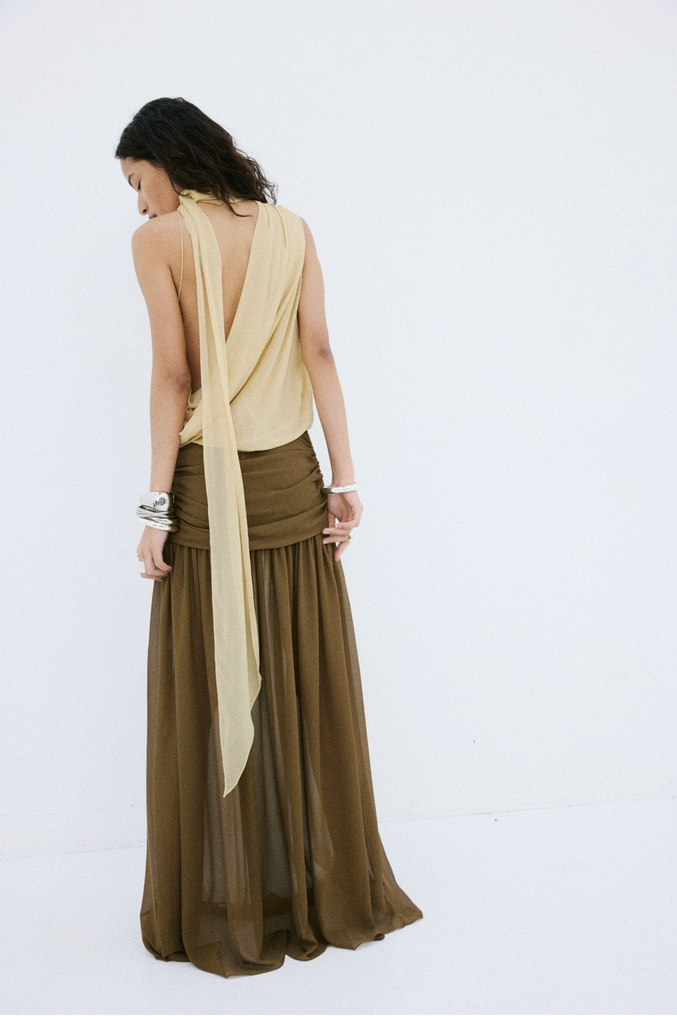 AGAPITO SKIRT IN TAUPE POLY CHIFFON - De La Vali