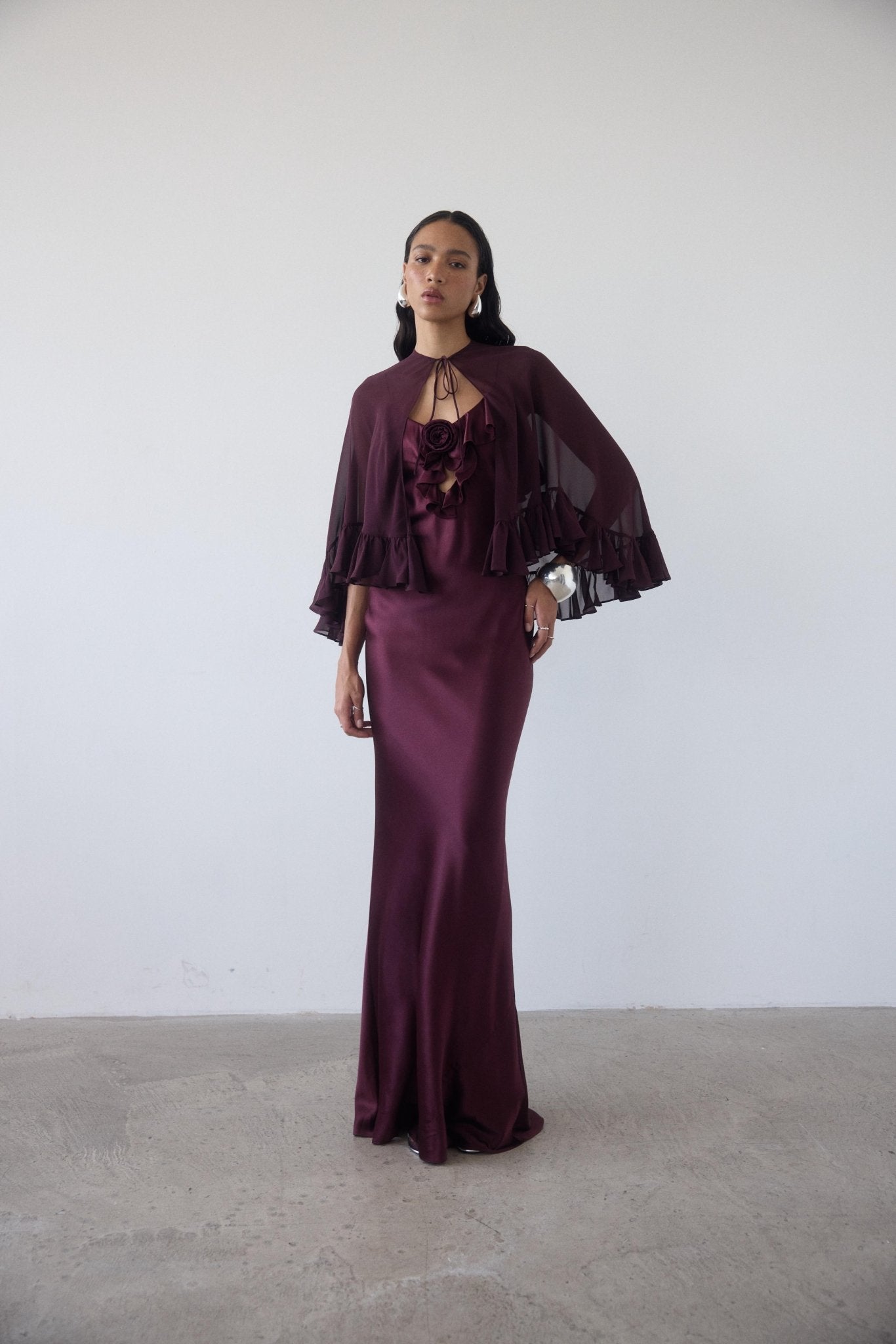 ESPERANZA LONG DRESS IN EARTH SILK SATIN - De La Vali