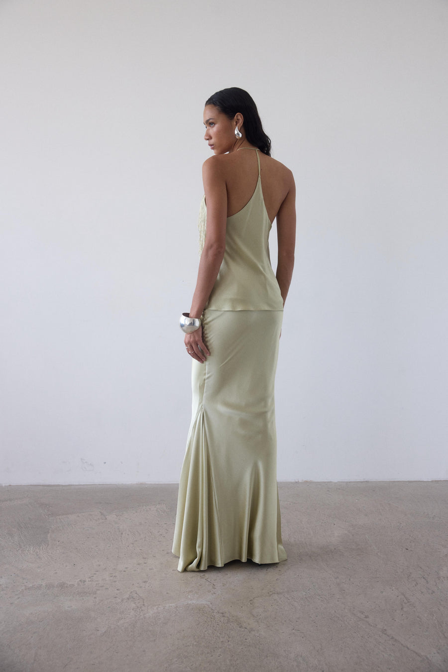 SUELO SKIRT IN SAND SILK SATIN