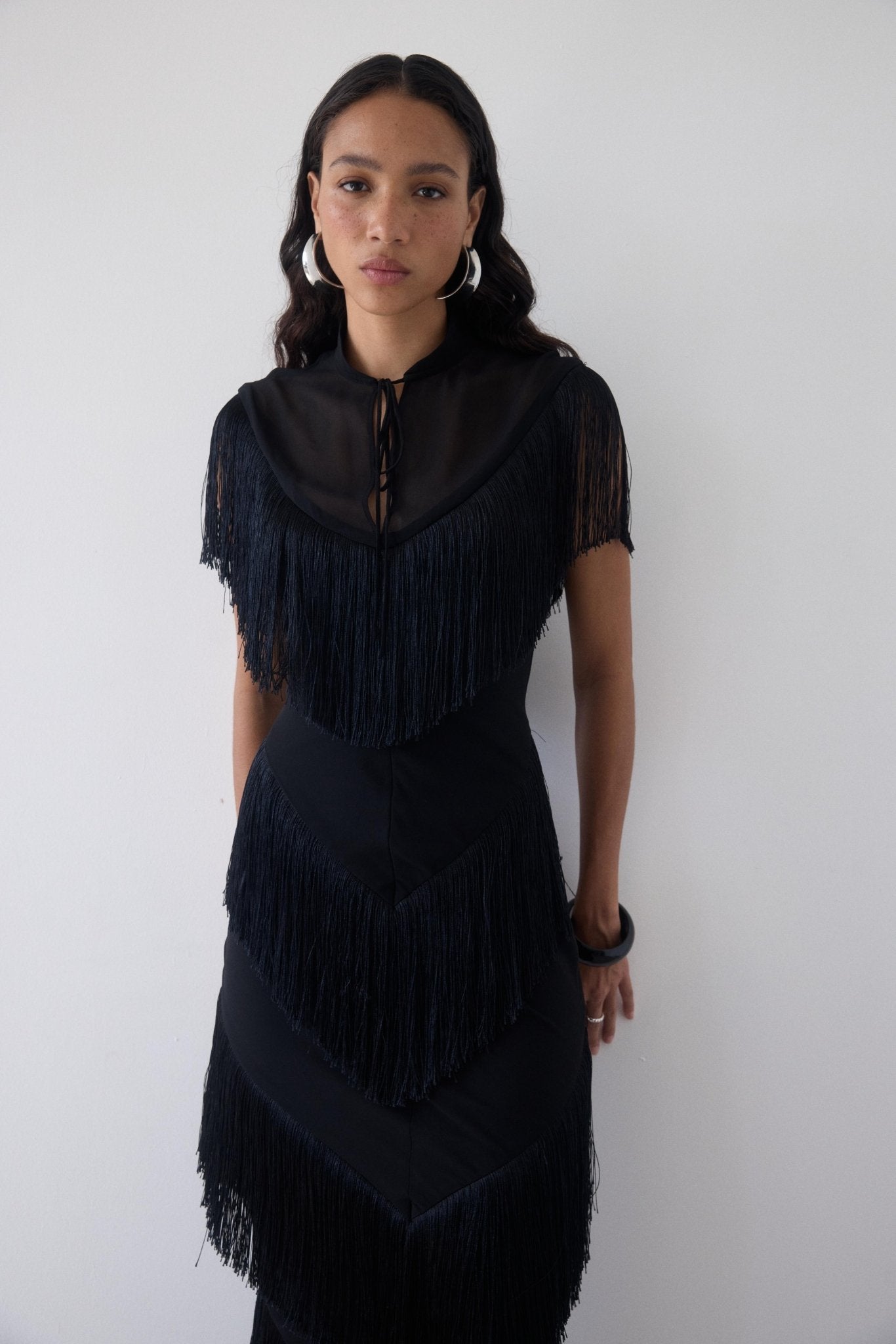 TELLUS MIDI DRESS IN BLACK CHIFFON - De La Vali