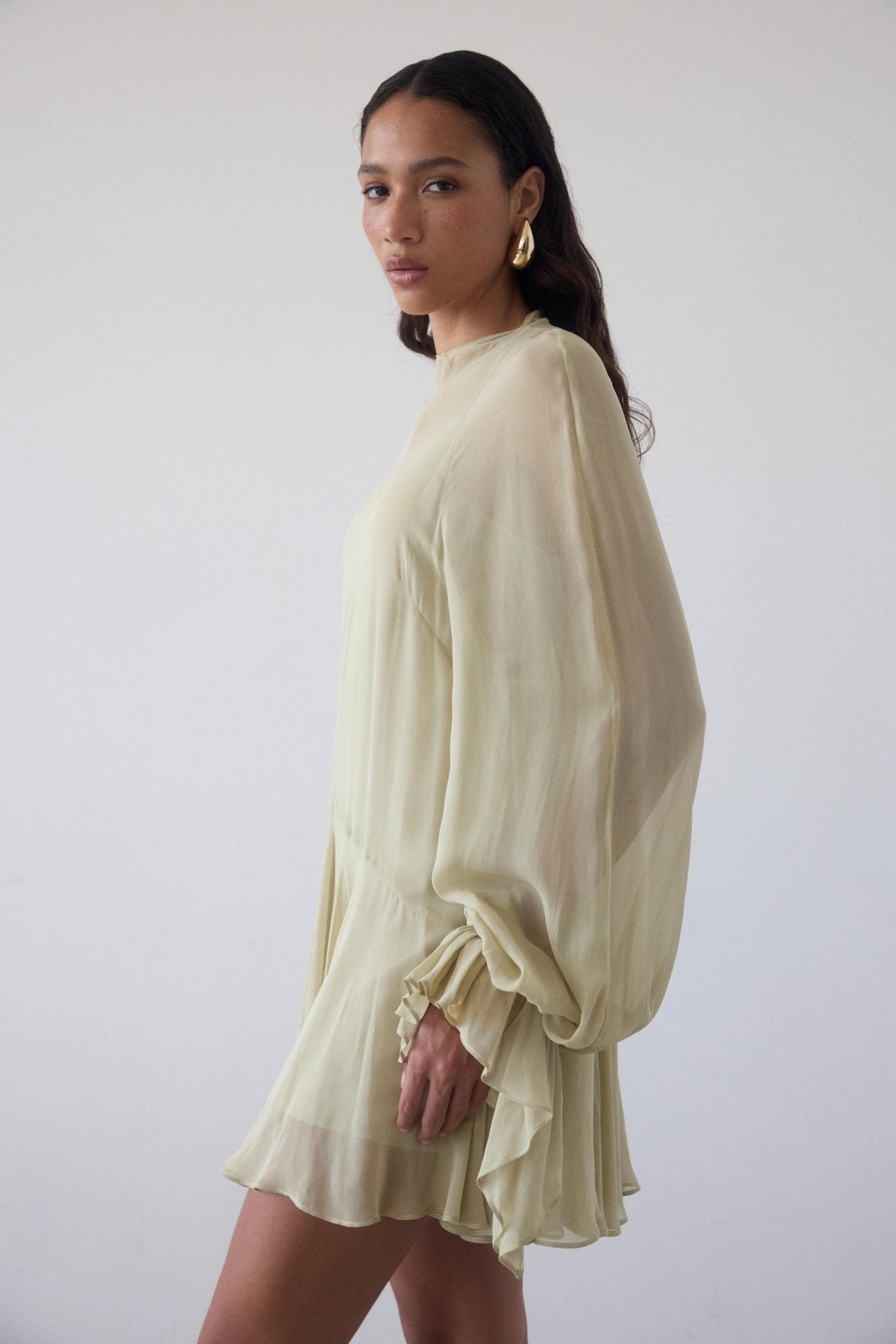 TERRAN MINI DRESS IN SAND GEORGETTE CHIFFON - De La Vali