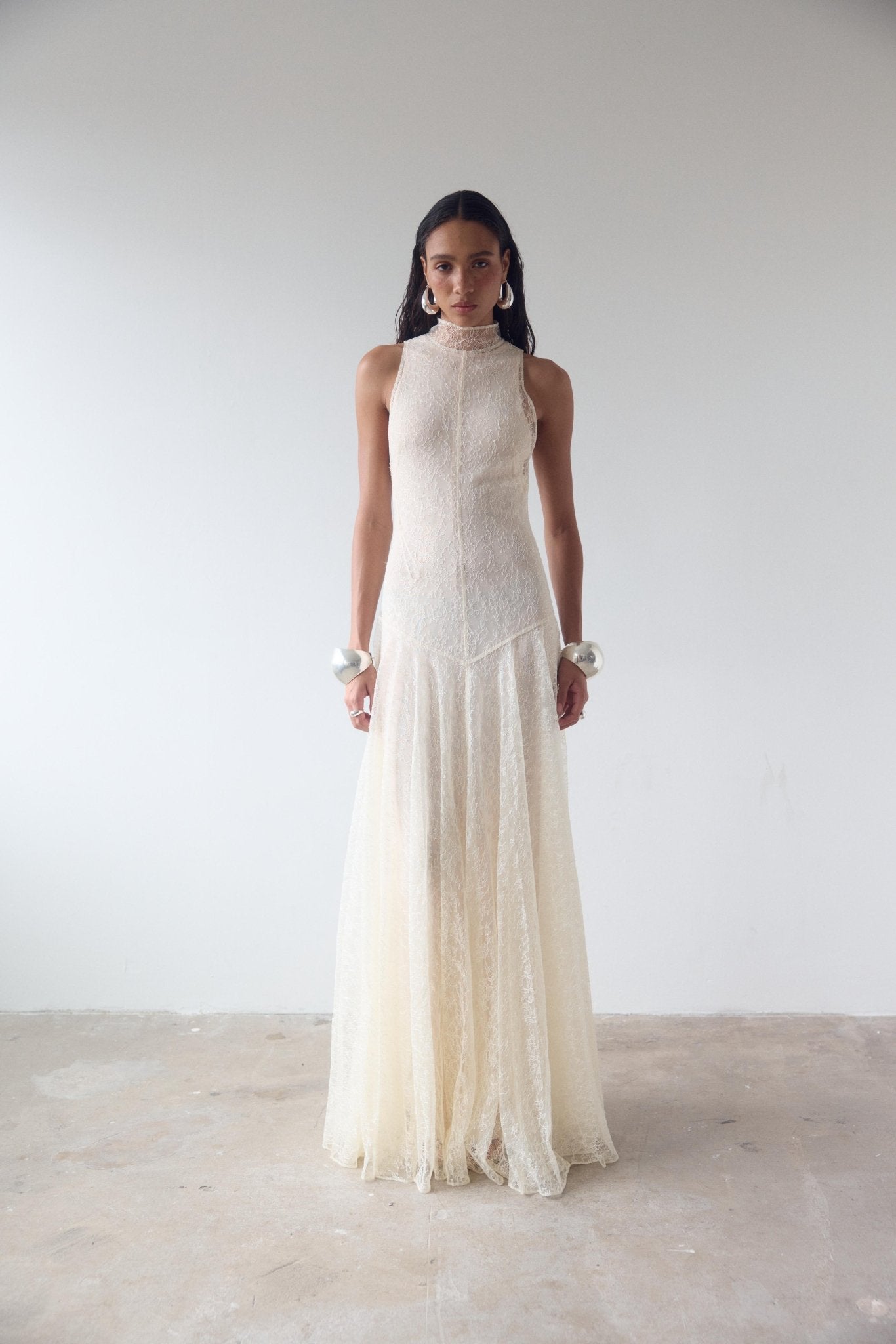 FOEHN MAXI DRESS IN CREAM LACE - De La Vali