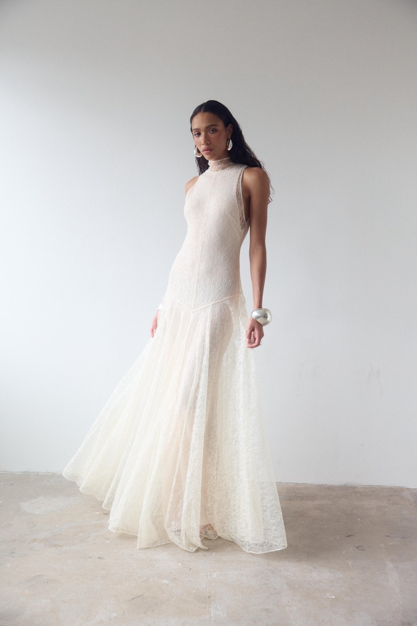 FOEHN MAXI DRESS IN CREAM LACE - De La Vali