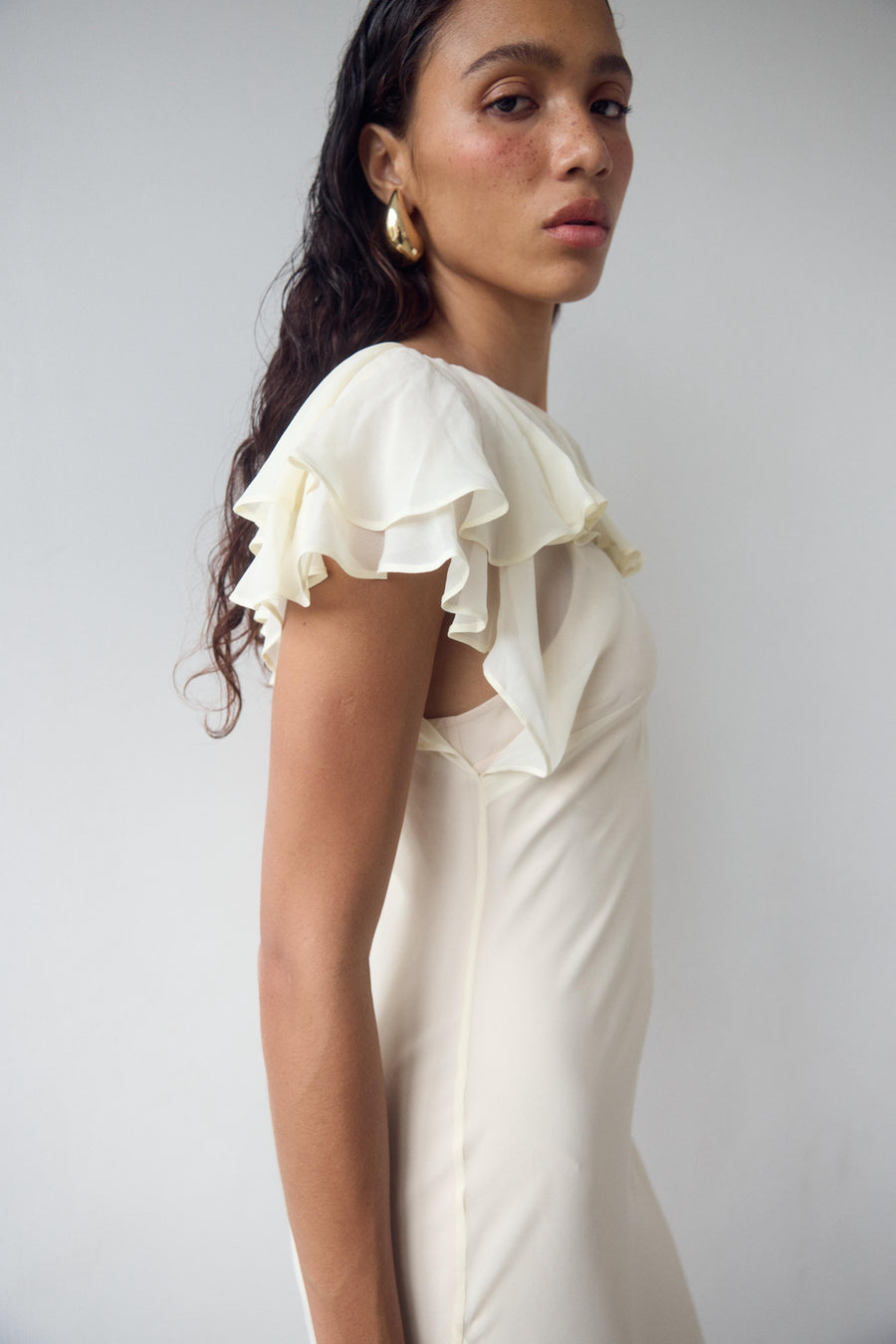 SUESTADO MAXI DRESS IN CREAM GEORGETTE