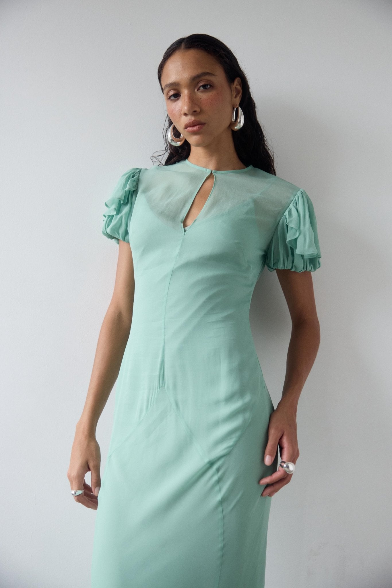 SUMATRA MAXI DRESS IN SEA GREEN GEORGETTE - De La Vali
