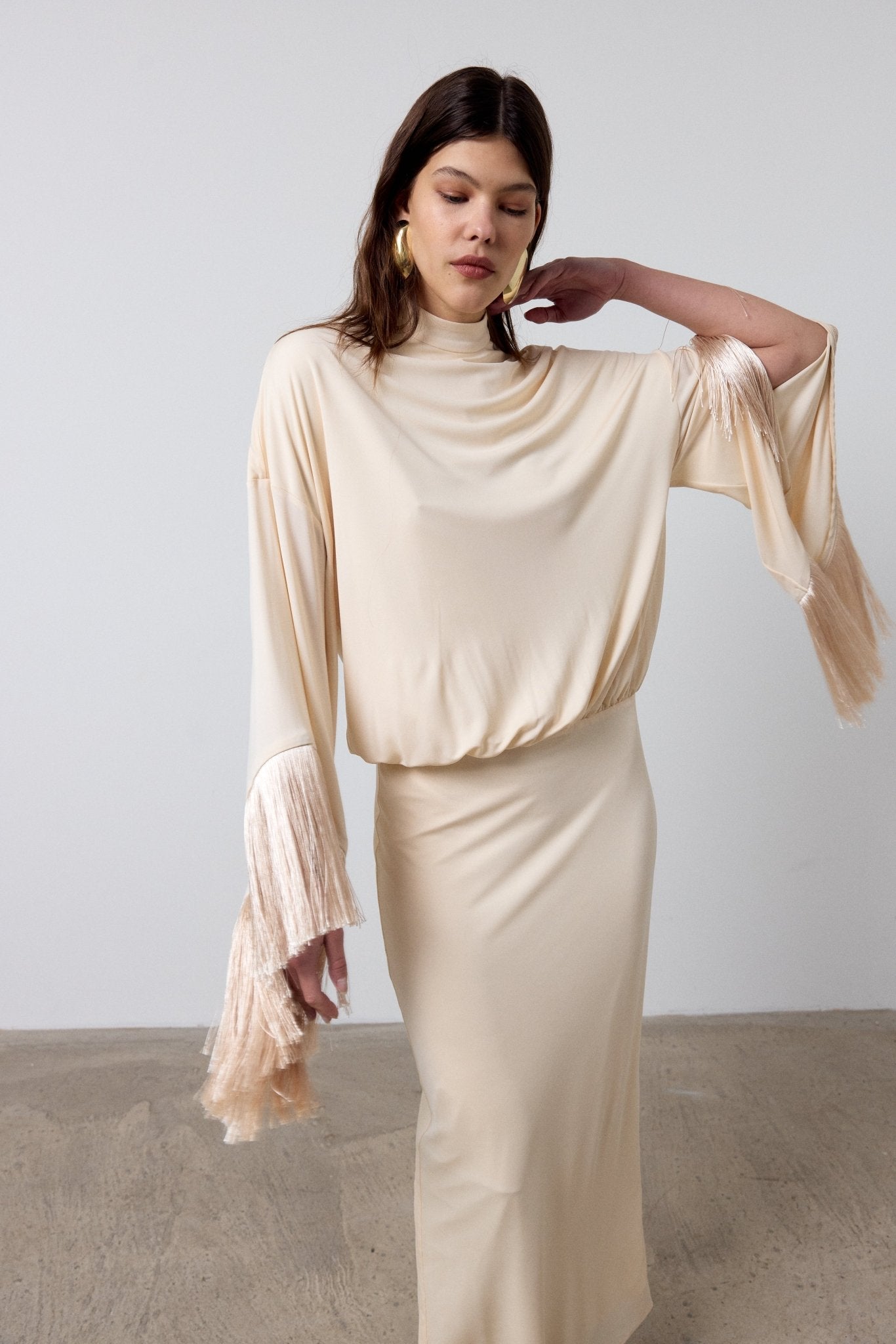 TRAMONTANA LONG DRESS IN CREAM JERSEY - De La Vali