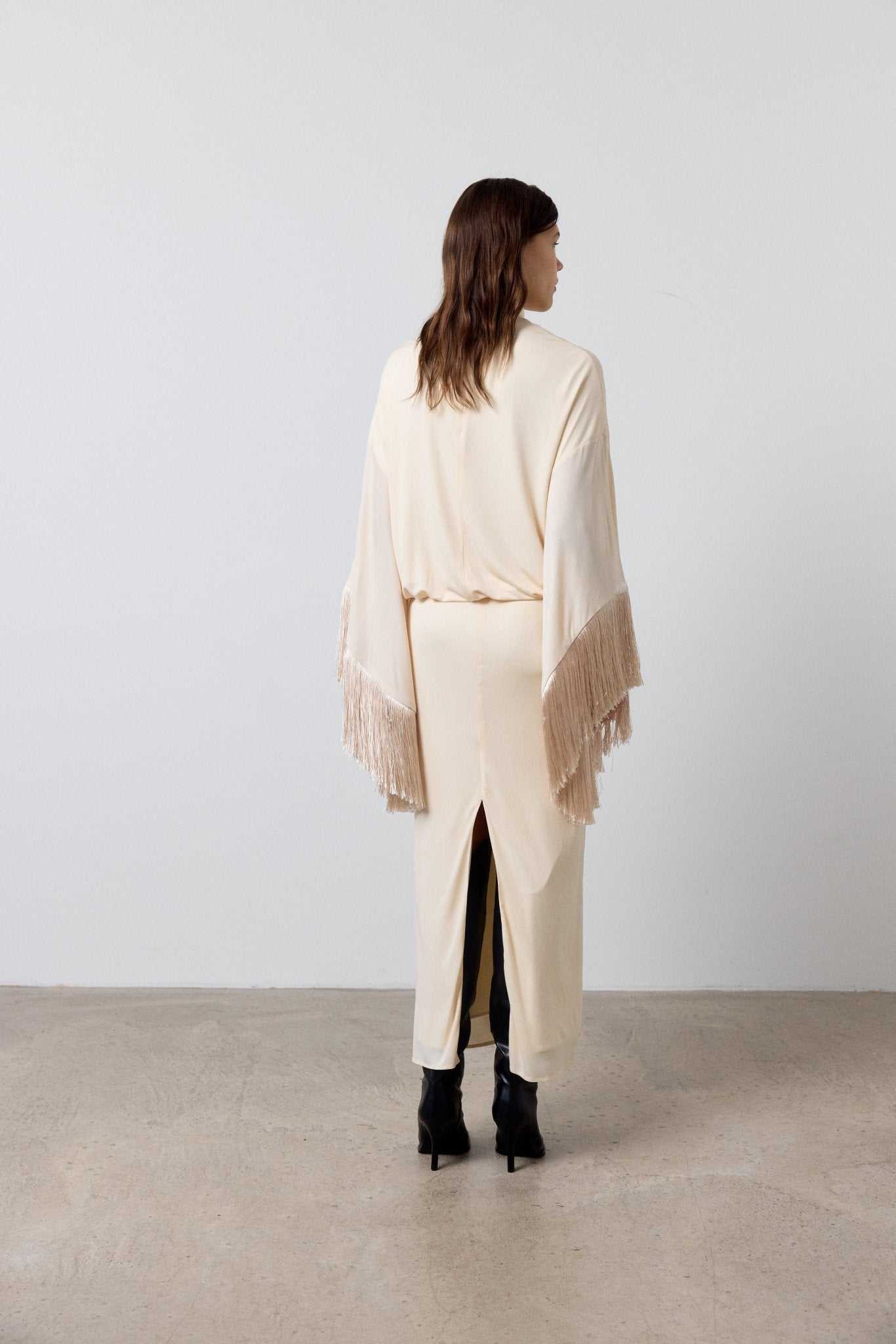 TRAMONTANA LONG DRESS IN CREAM JERSEY - De La Vali