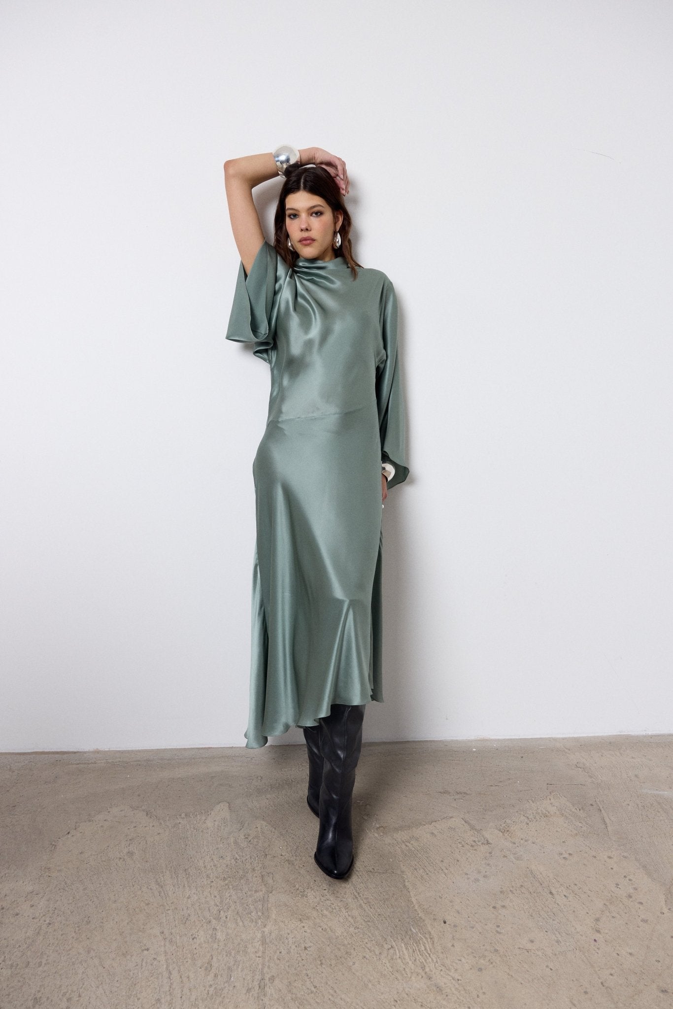 BAYAMO LONG DRESS IN SEA SILK SATIN - De La Vali