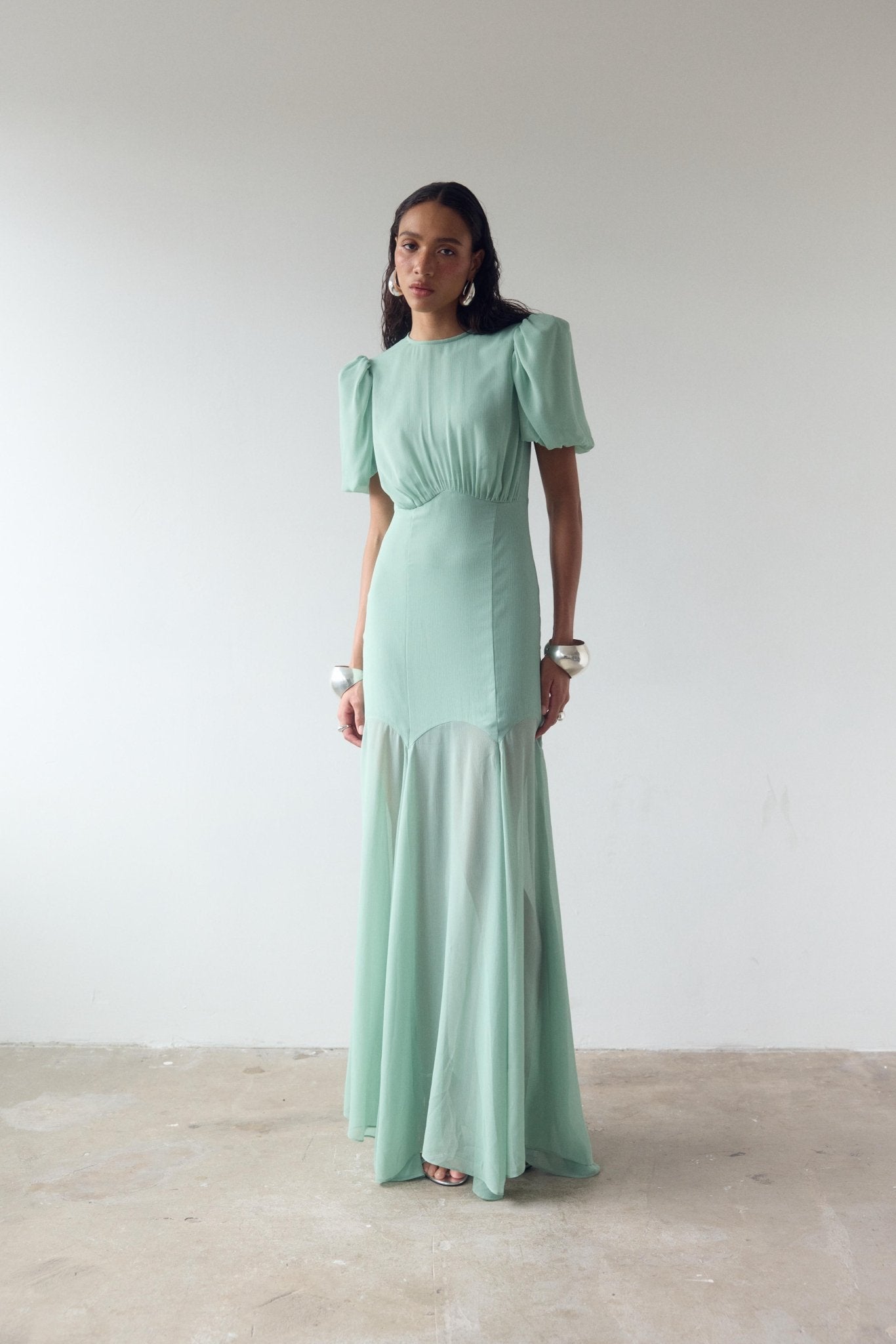 AGUA MAXI DRESS IN SEA GREEN CRINKLE CHIFFON - De La Vali