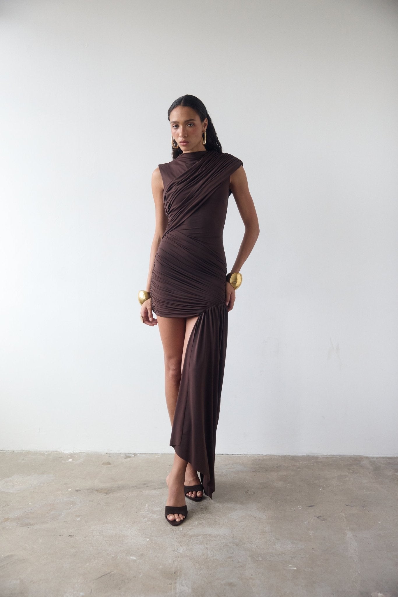 RAVENNA MINI DRESS IN CHOCOLATE BROWN JERSEY - De La Vali