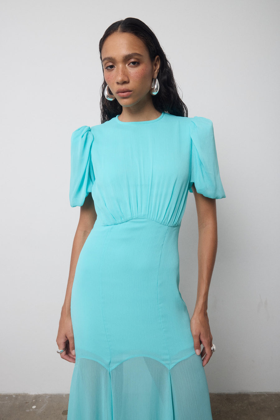 AGUA MAXI DRESS IN TURQUOISE CRINKLE CHIFFON