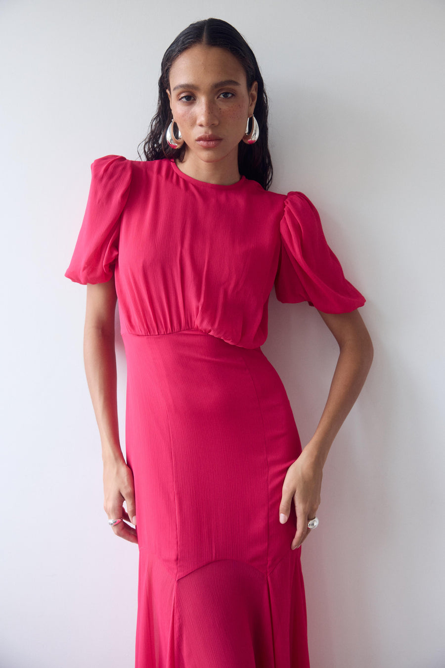 AGUA MAXI DRESS IN FUCHSIA CRINKLE CHIFFON